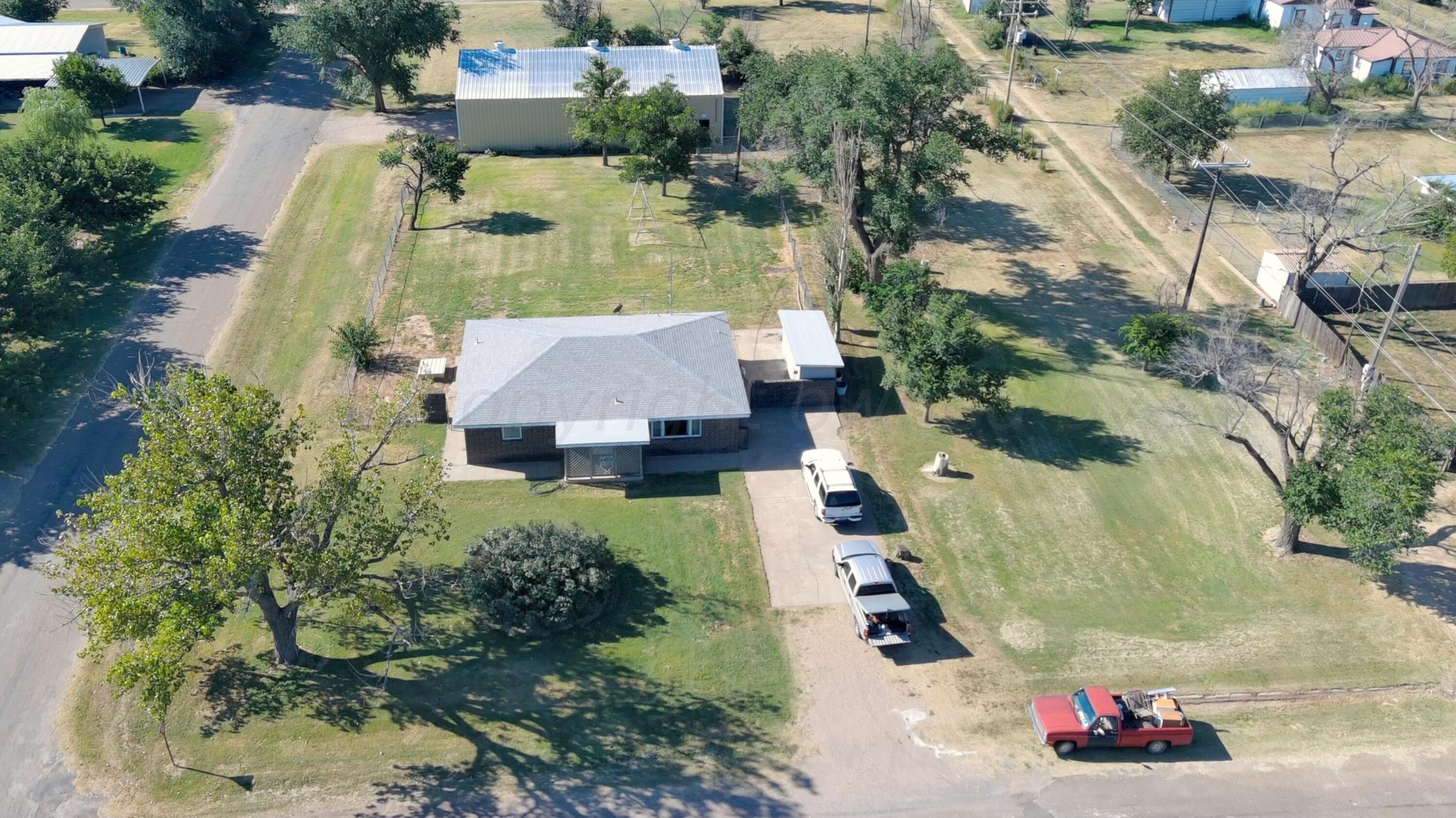 107 W Moorman Street, Texhoma, Texas image 10