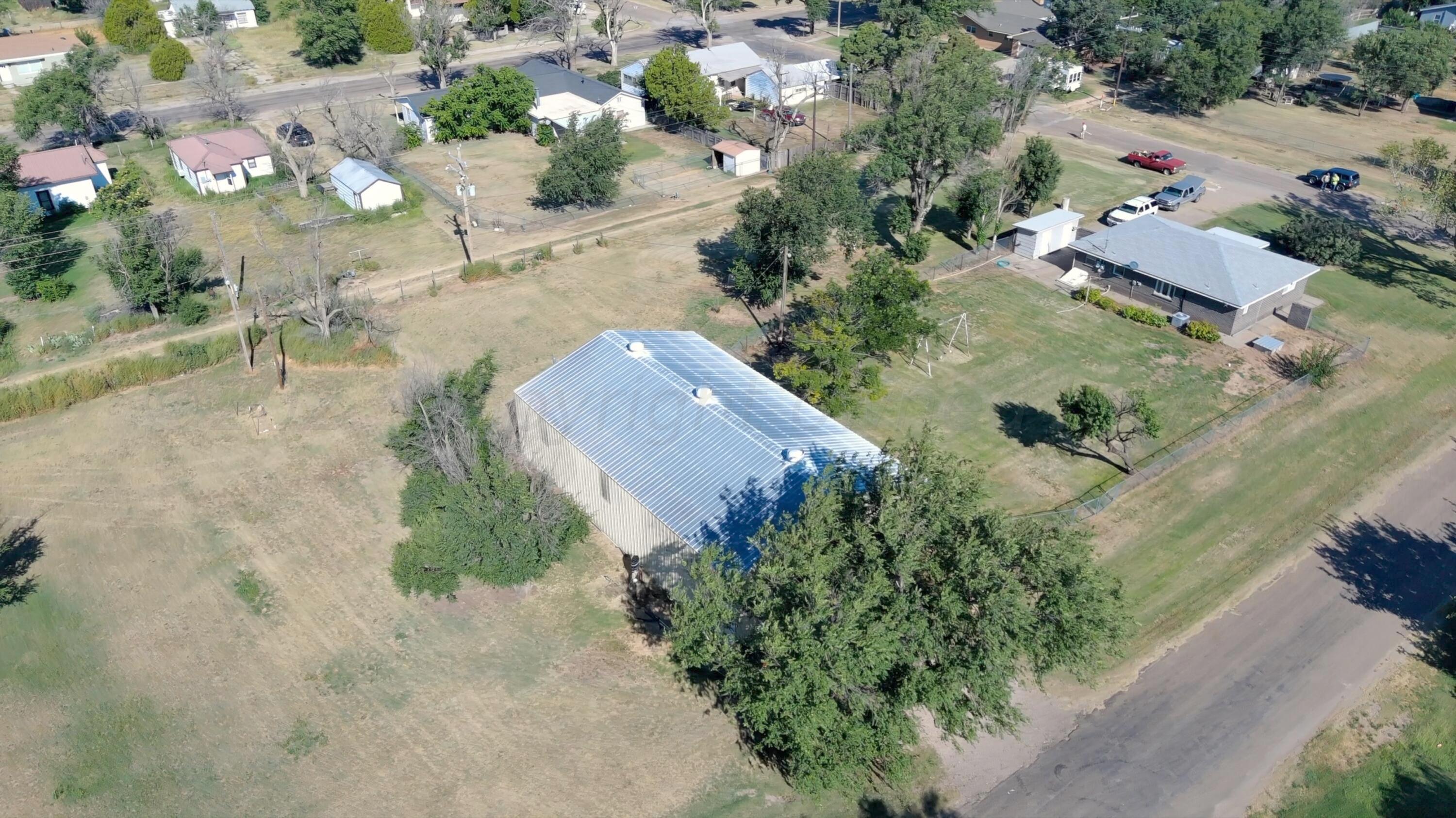 107 W Moorman Street, Texhoma, Texas image 6