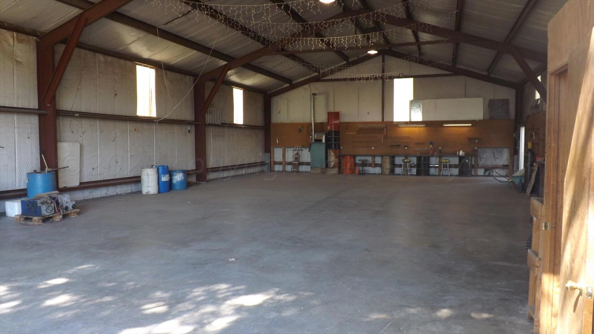 107 W Moorman Street, Texhoma, Texas image 35