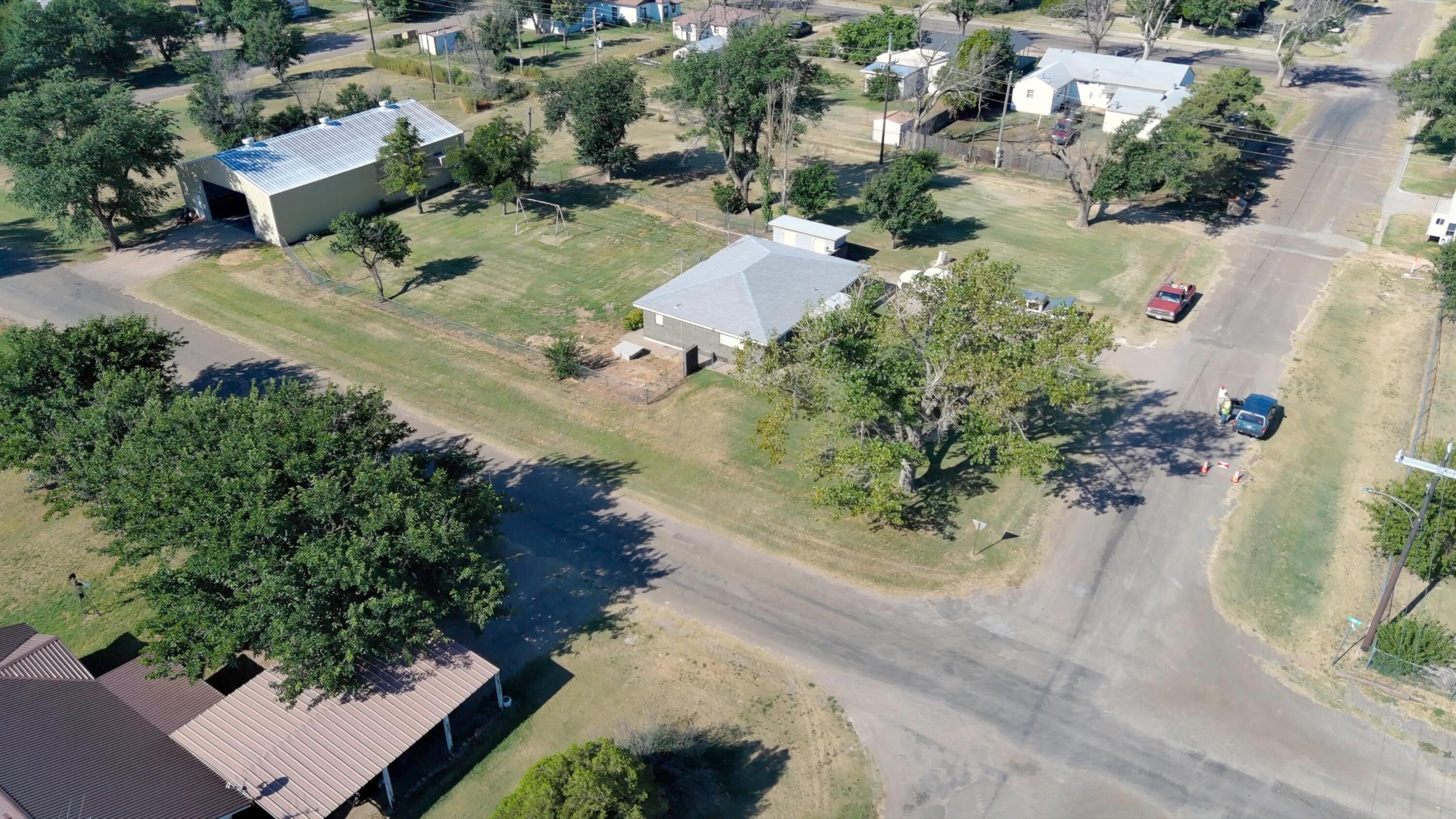 107 W Moorman Street, Texhoma, Texas image 5