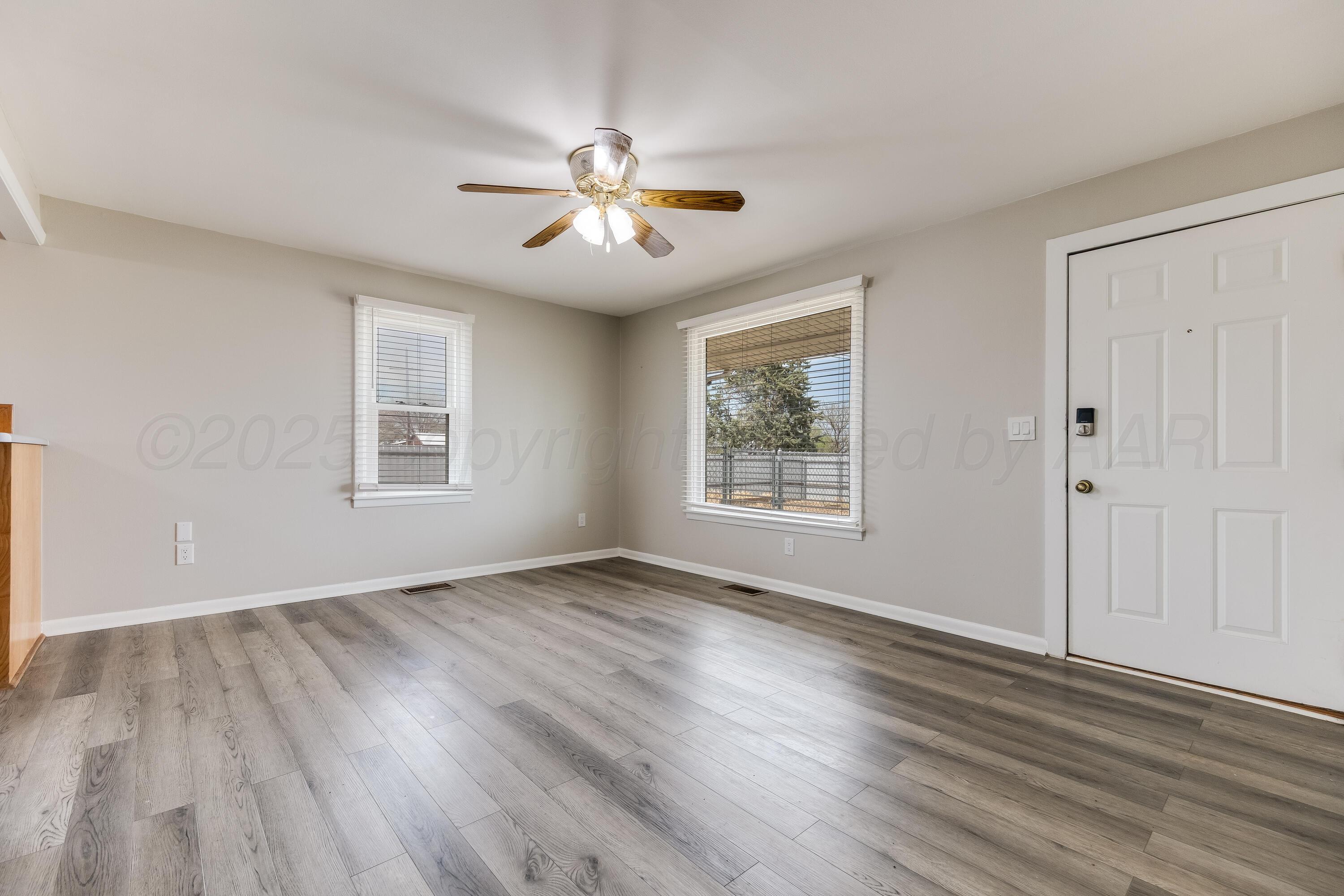 117 W Cactus Street #C, Amarillo, Alaska image 4