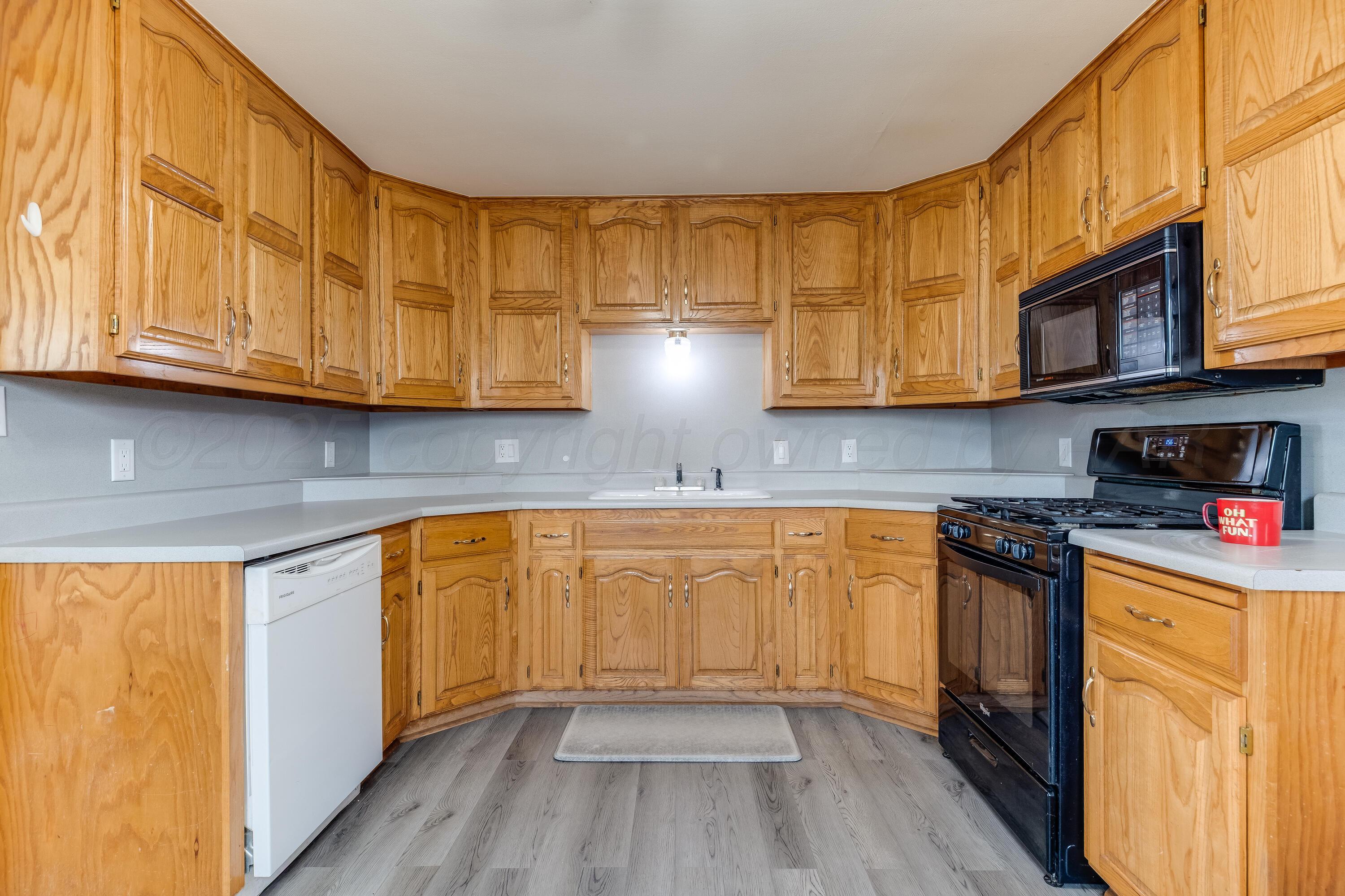 117 W Cactus Street #C, Amarillo, Alaska image 5