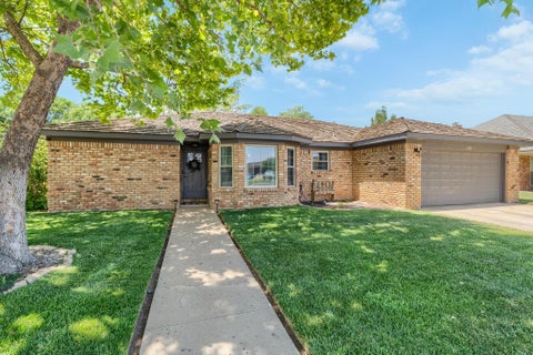 Homes For Sale - 6404 Hurst Street<br/> Amarillo, TX 79109
