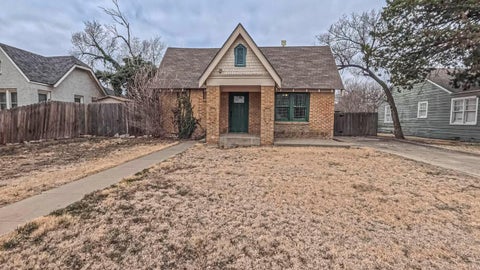 Multifamily For Sale - 926 S Crockett Street<br/> Amarillo, TX 79102