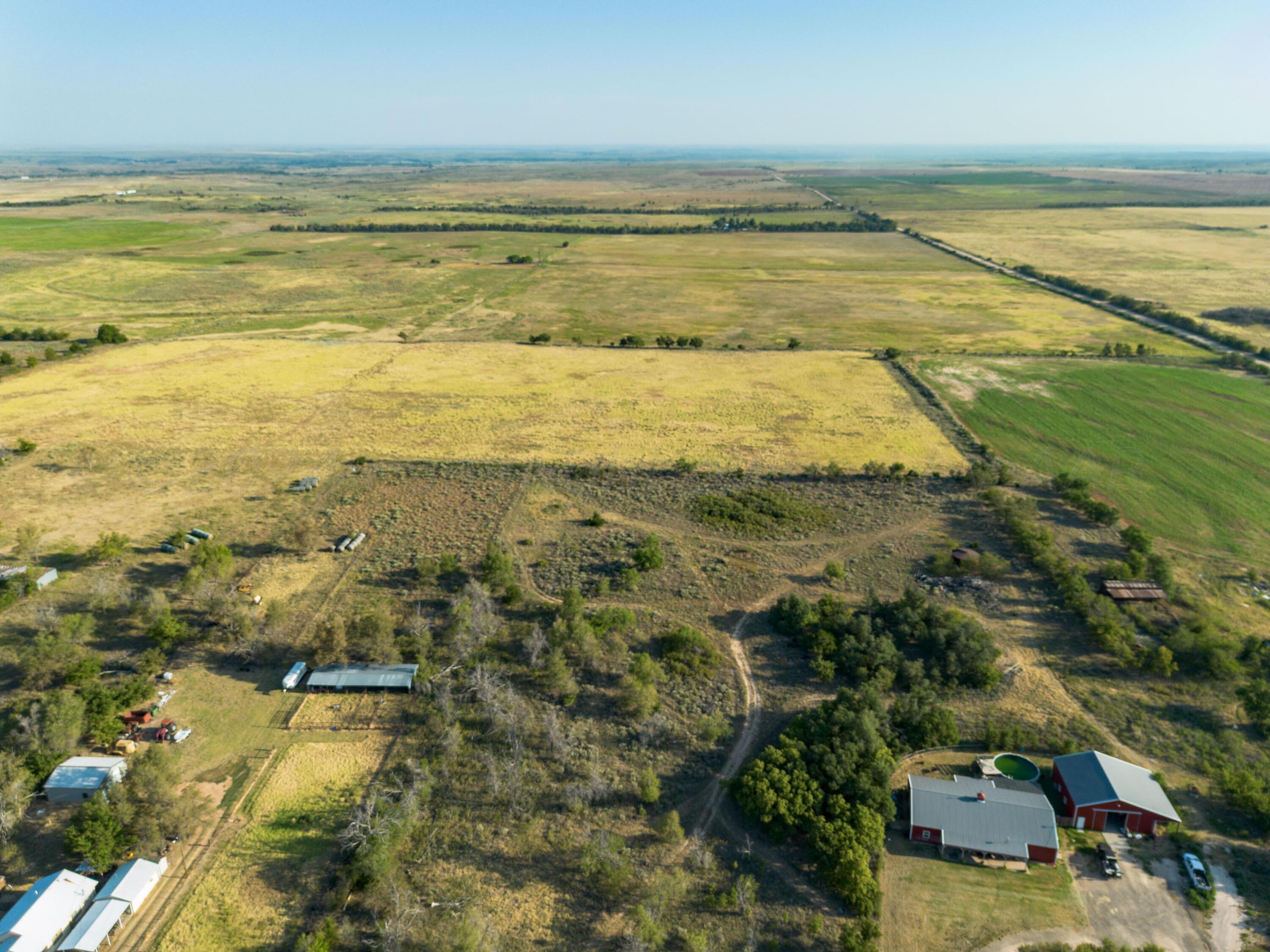 County Road 28, McLean, Texas image 21