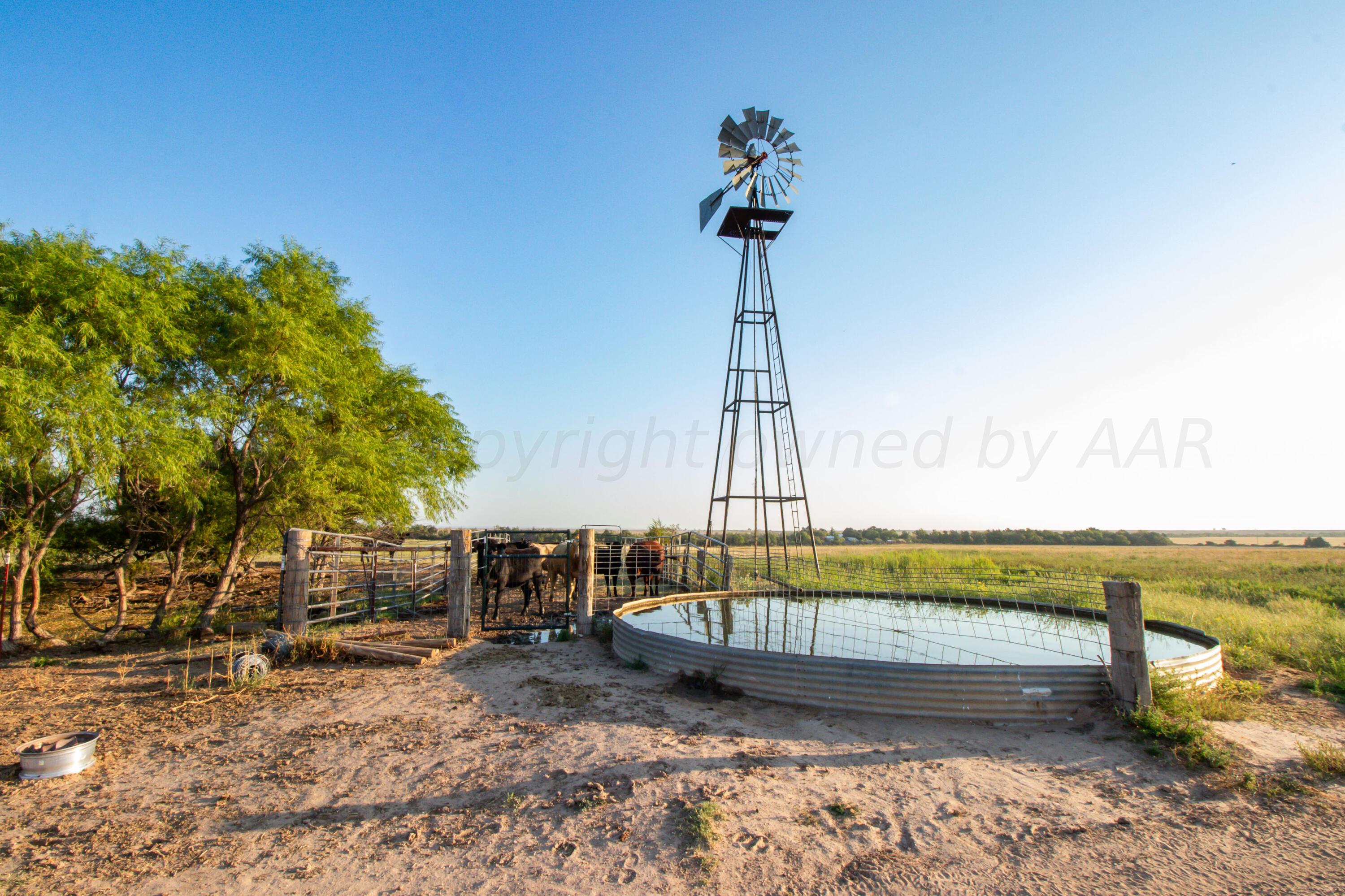 County Road 28, McLean, Texas image 6