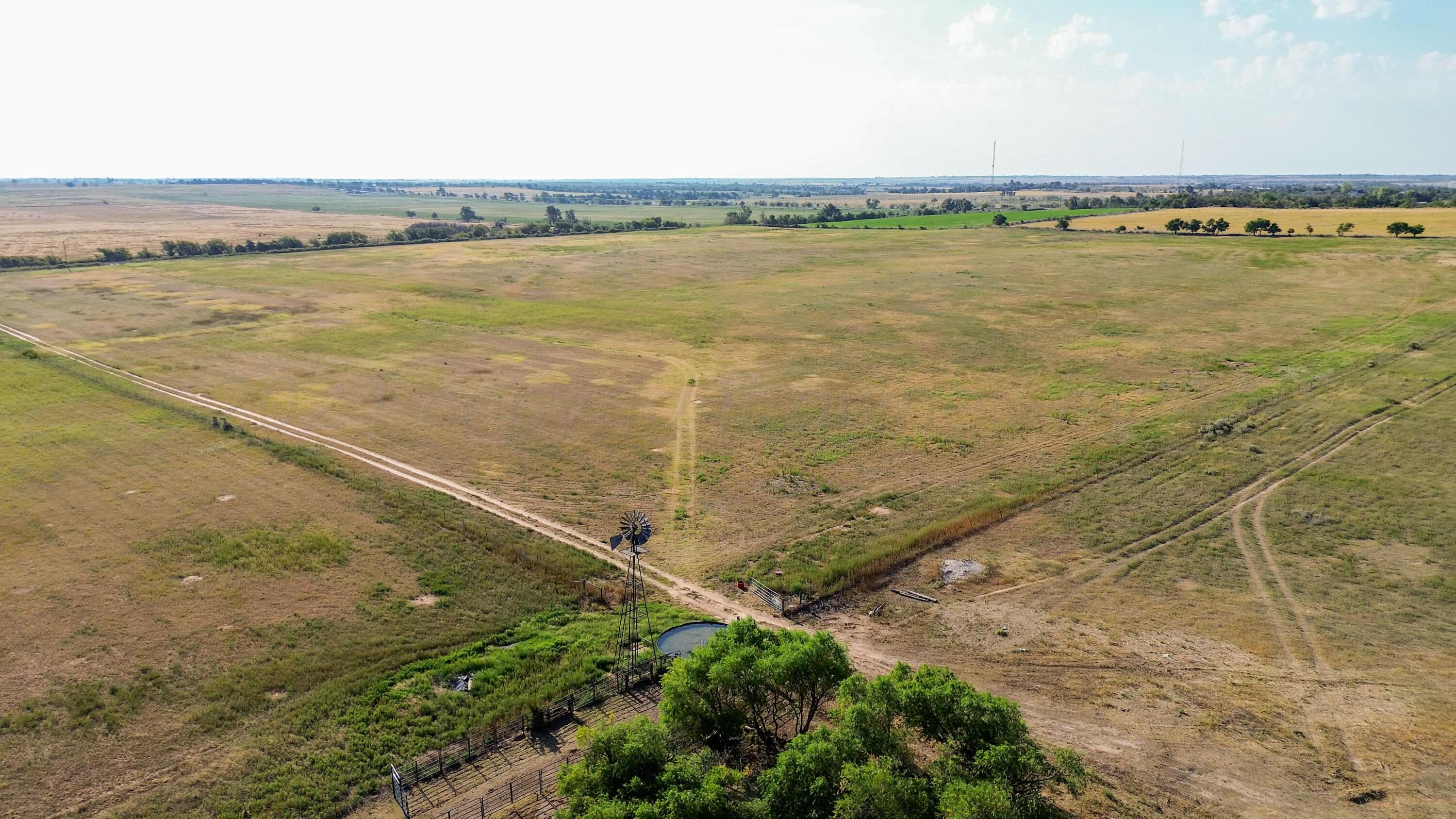 County Road 28, McLean, Texas image 35