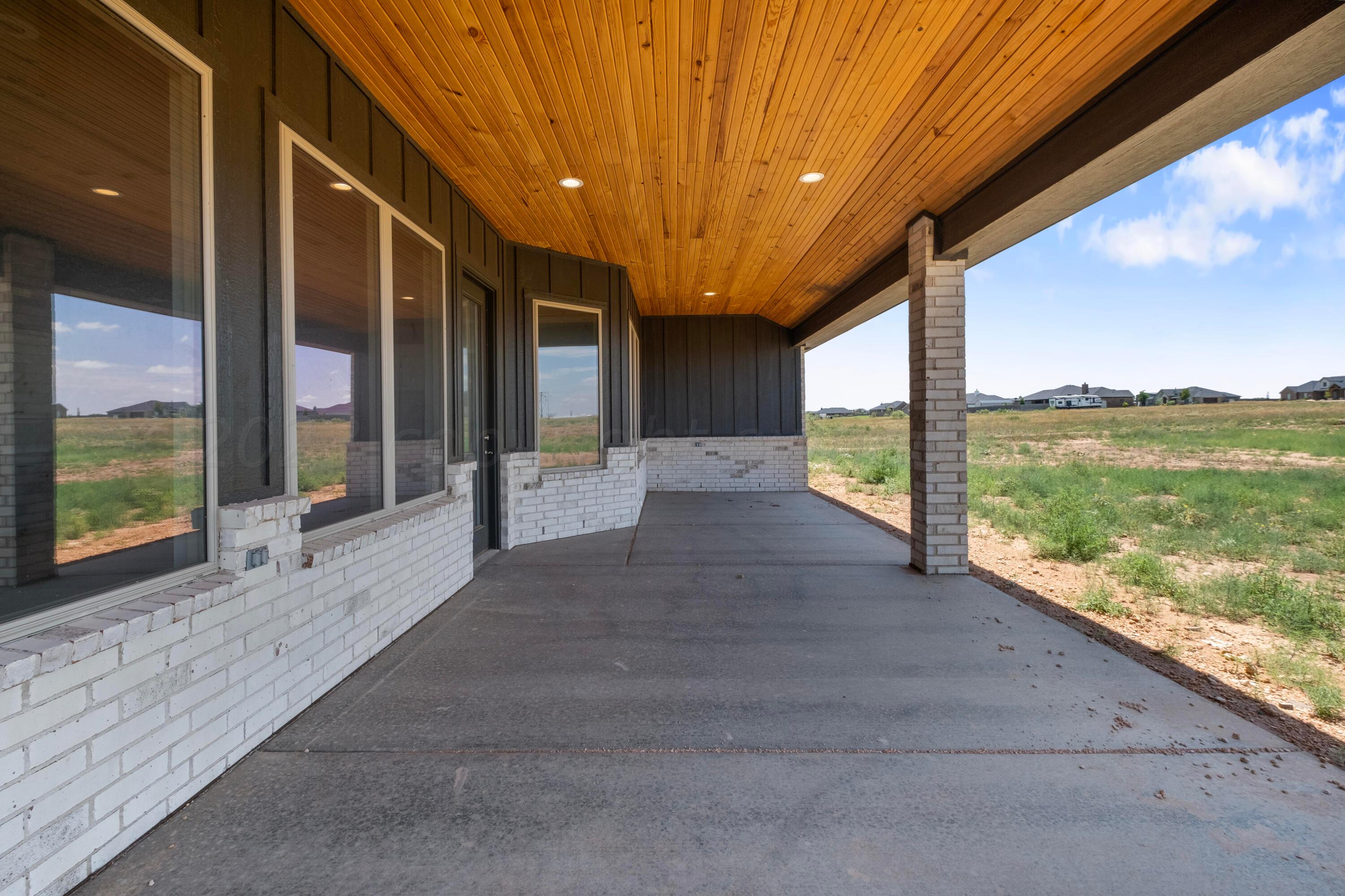 1401 Taryn Lane, Amarillo, Idaho image 32
