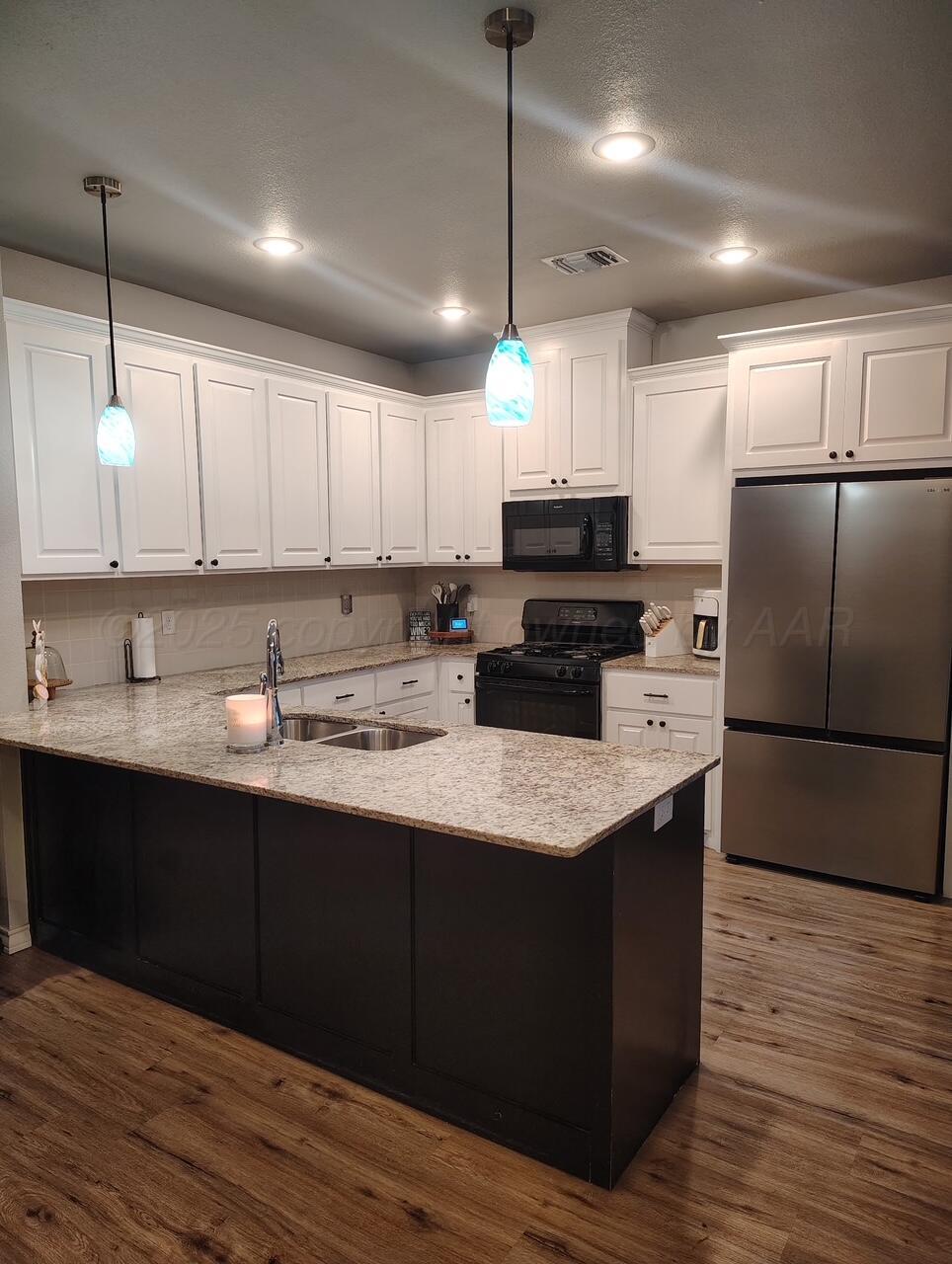 1102 Crosspoint St, Hereford, Alaska image 8