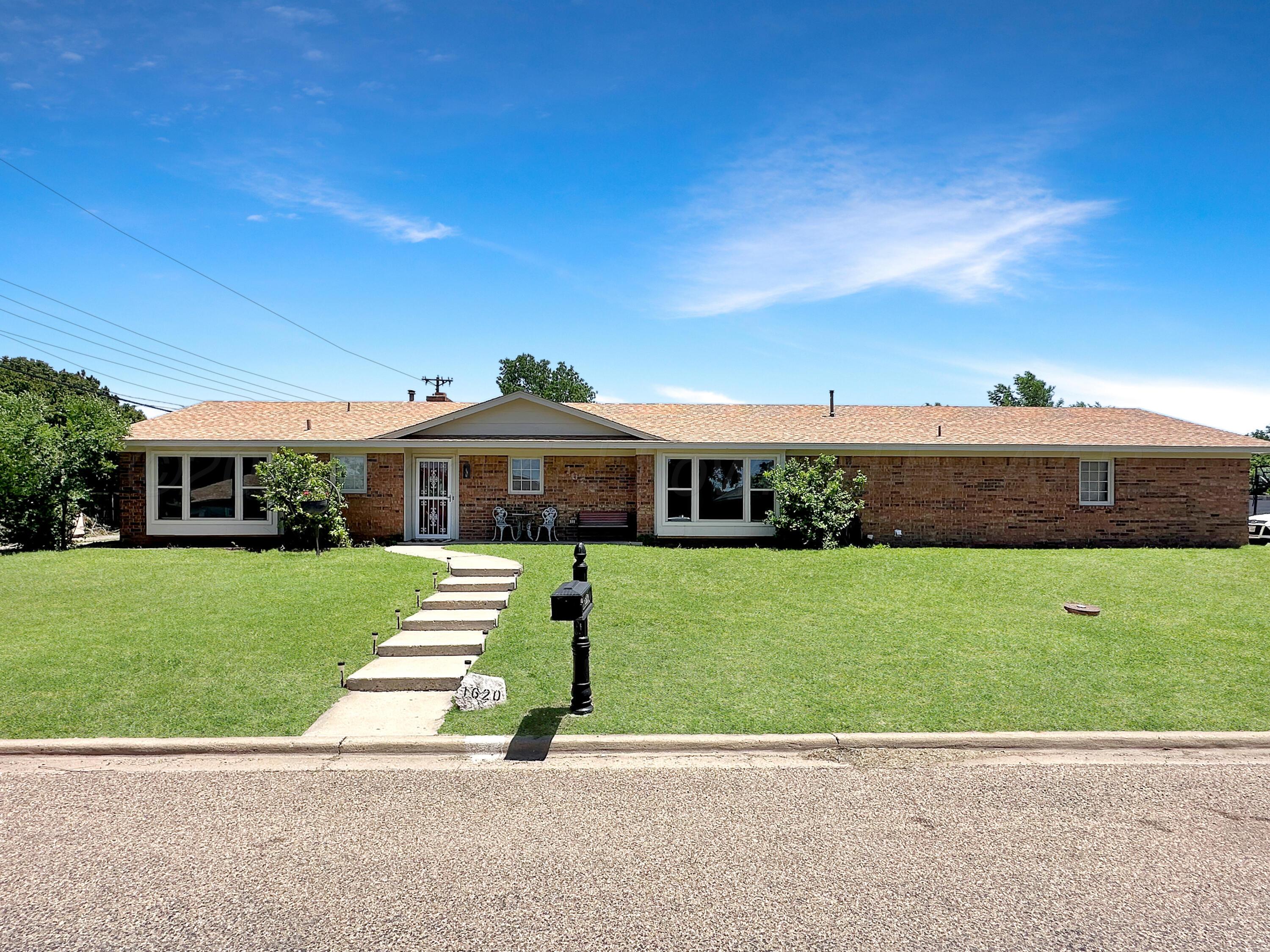 1620 E Takewell Street, Borger, Alaska image 1