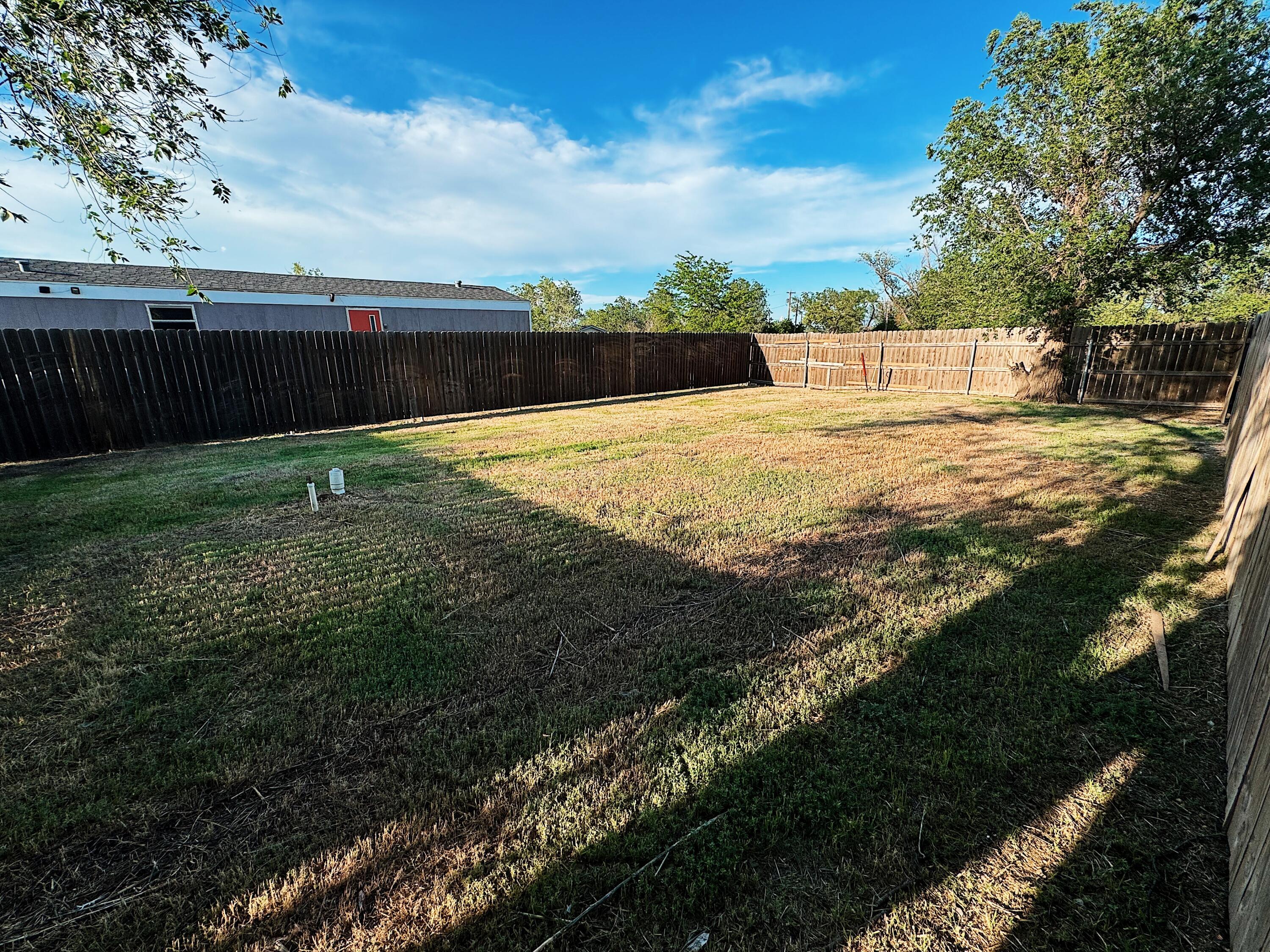 28 Ave B Ave, Spearman, Texas image 16