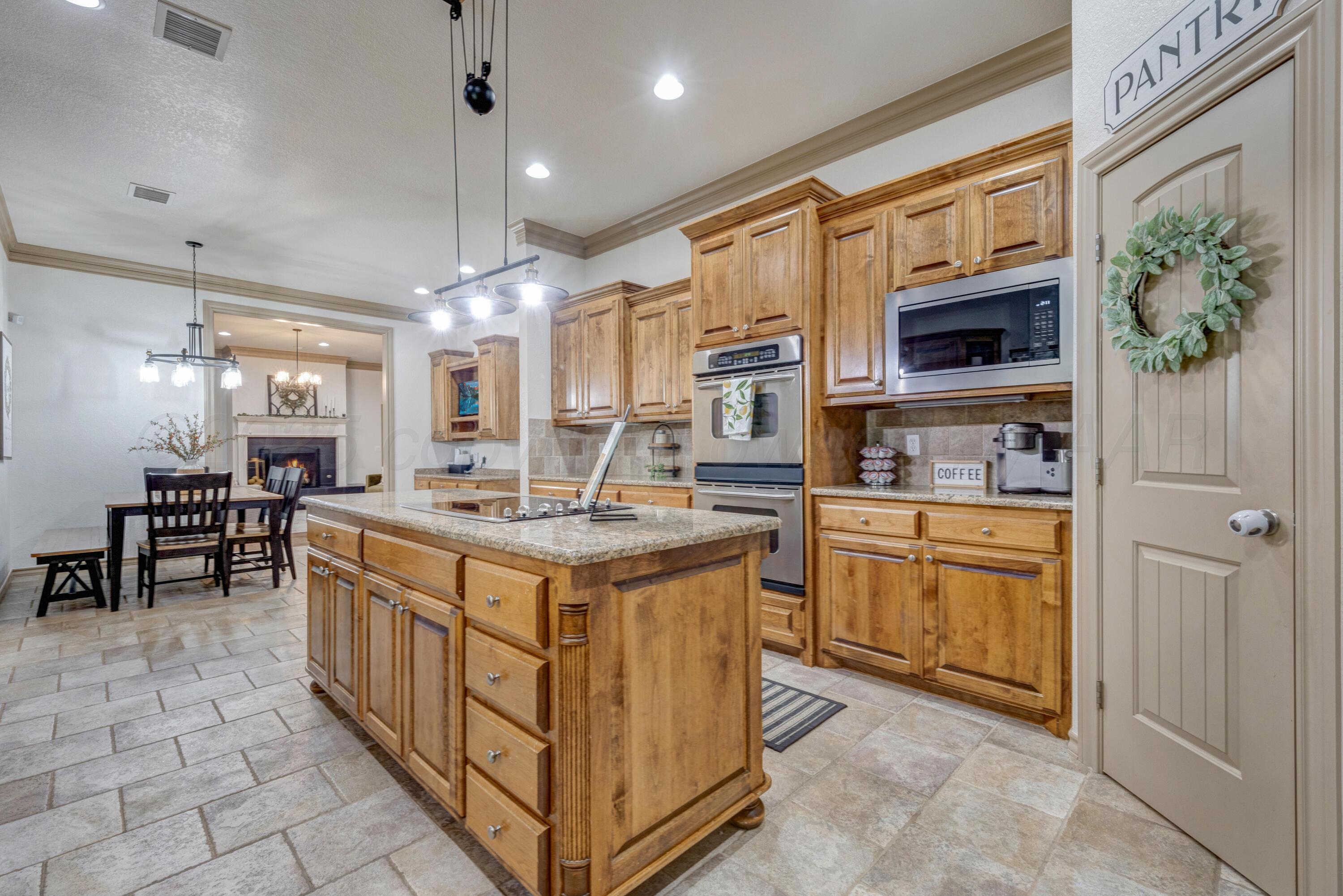 7806 Clearmeadow Drive, Amarillo, Alaska image 12