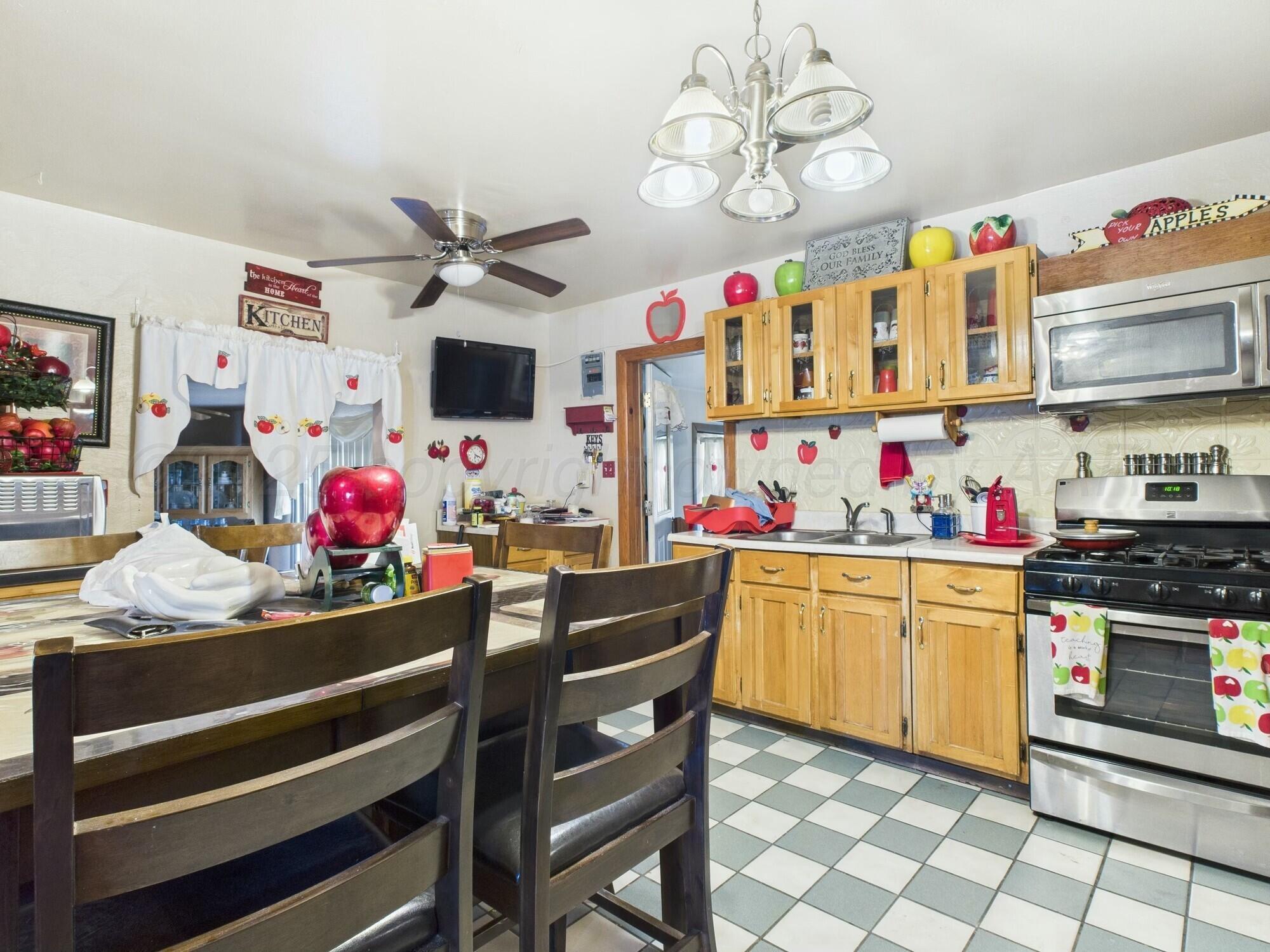 801 NE 8th Street, Dumas, Alaska image 11