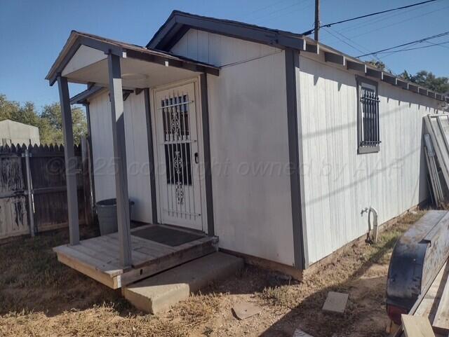 211 S Virginia Street, Amarillo, Alaska image 2