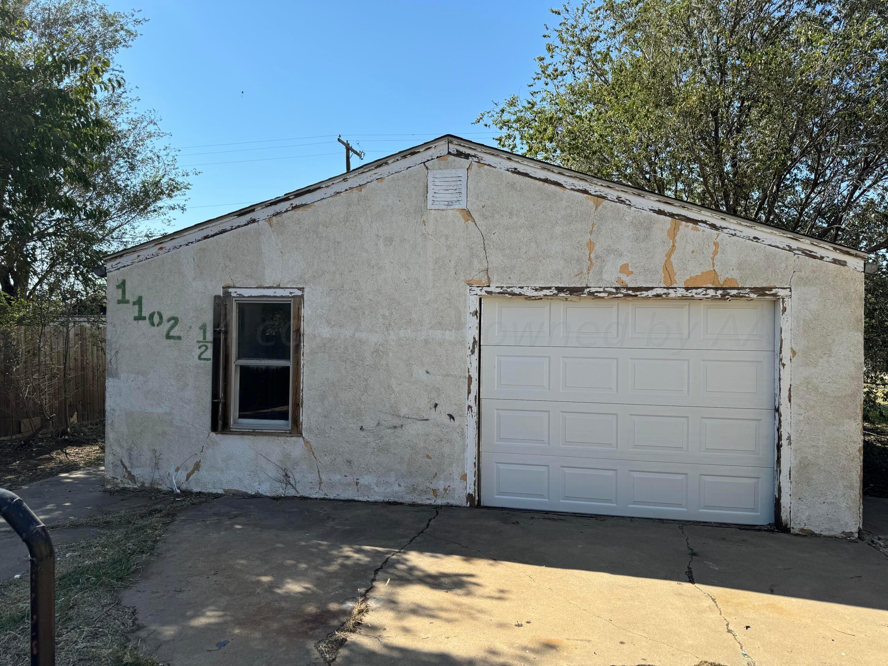 1102 S Baylor Street, Perryton, Texas image 13