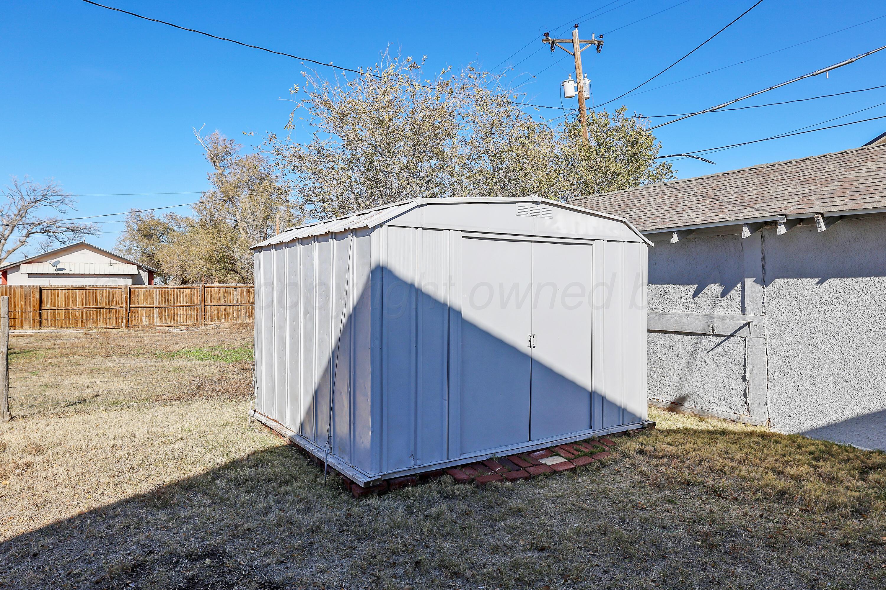 330 W 4th Street, Hereford, Texas image 38