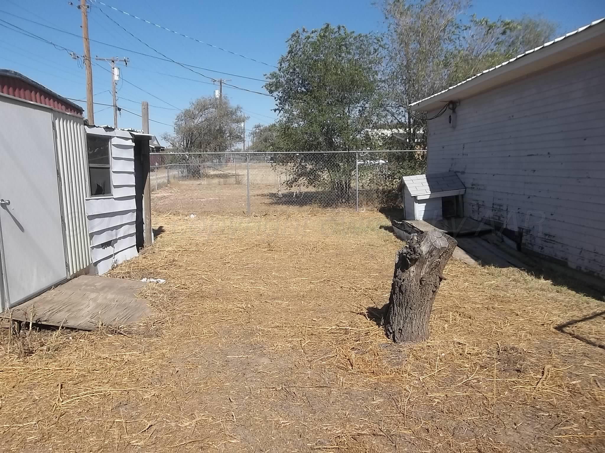 2512 Globe Avenue, Lubbock, Texas image 6