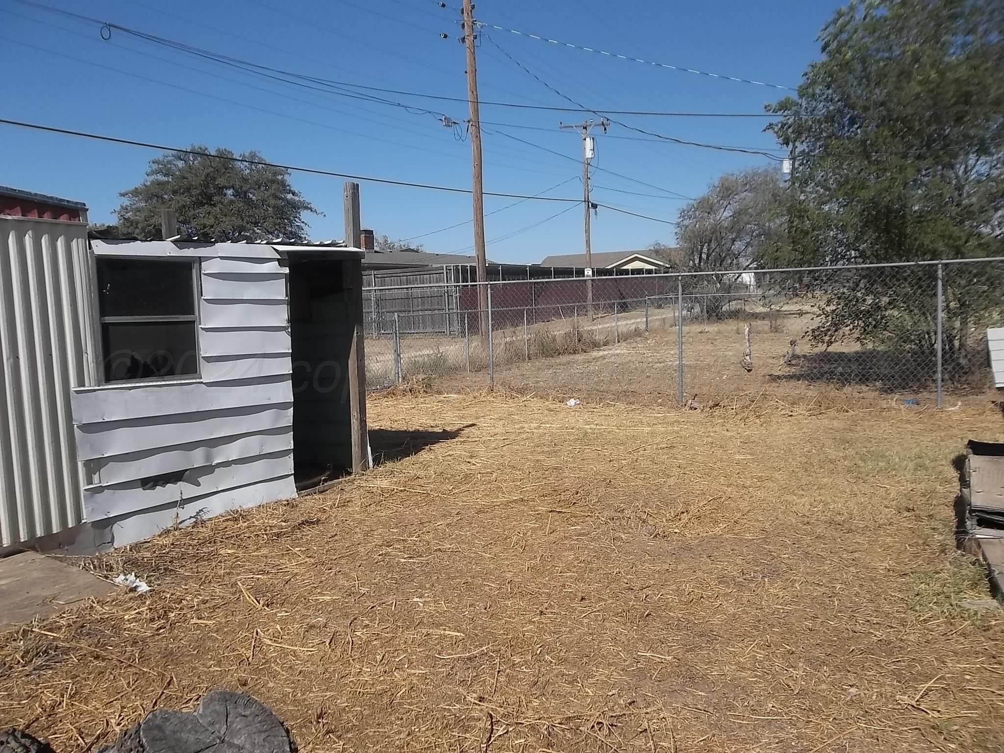 2512 Globe Avenue, Lubbock, Texas image 8