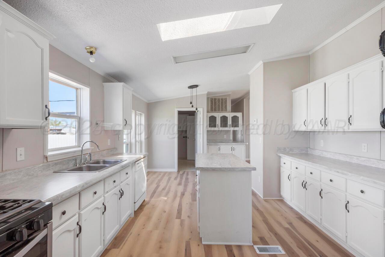 306 S Dreier Avenue, Happy, Idaho image 7