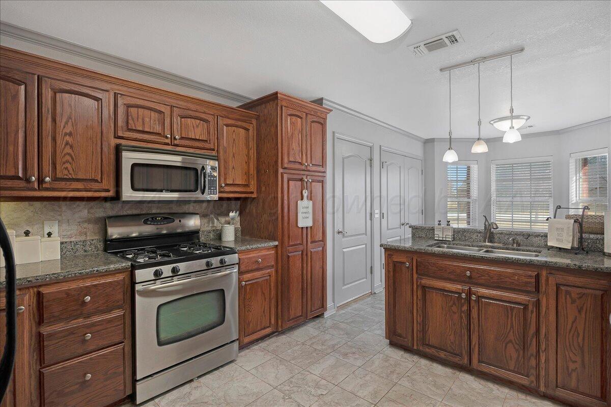 8501 Bryeson Lane, Canyon, Texas image 10