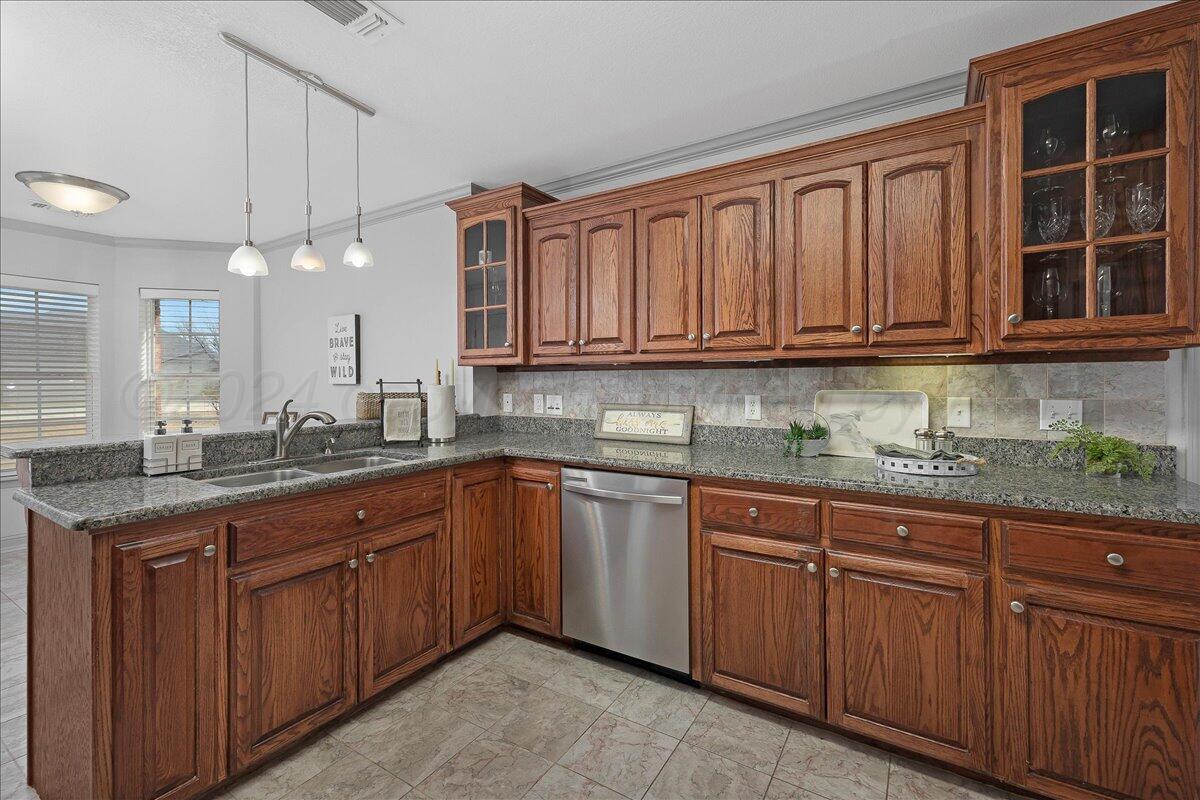 8501 Bryeson Lane, Canyon, Texas image 11