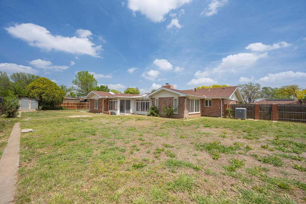 Hereford, Texas 79045, United States, 3 Bedrooms Bedrooms, ,2 BathroomsBathrooms,Residential,Active,121001