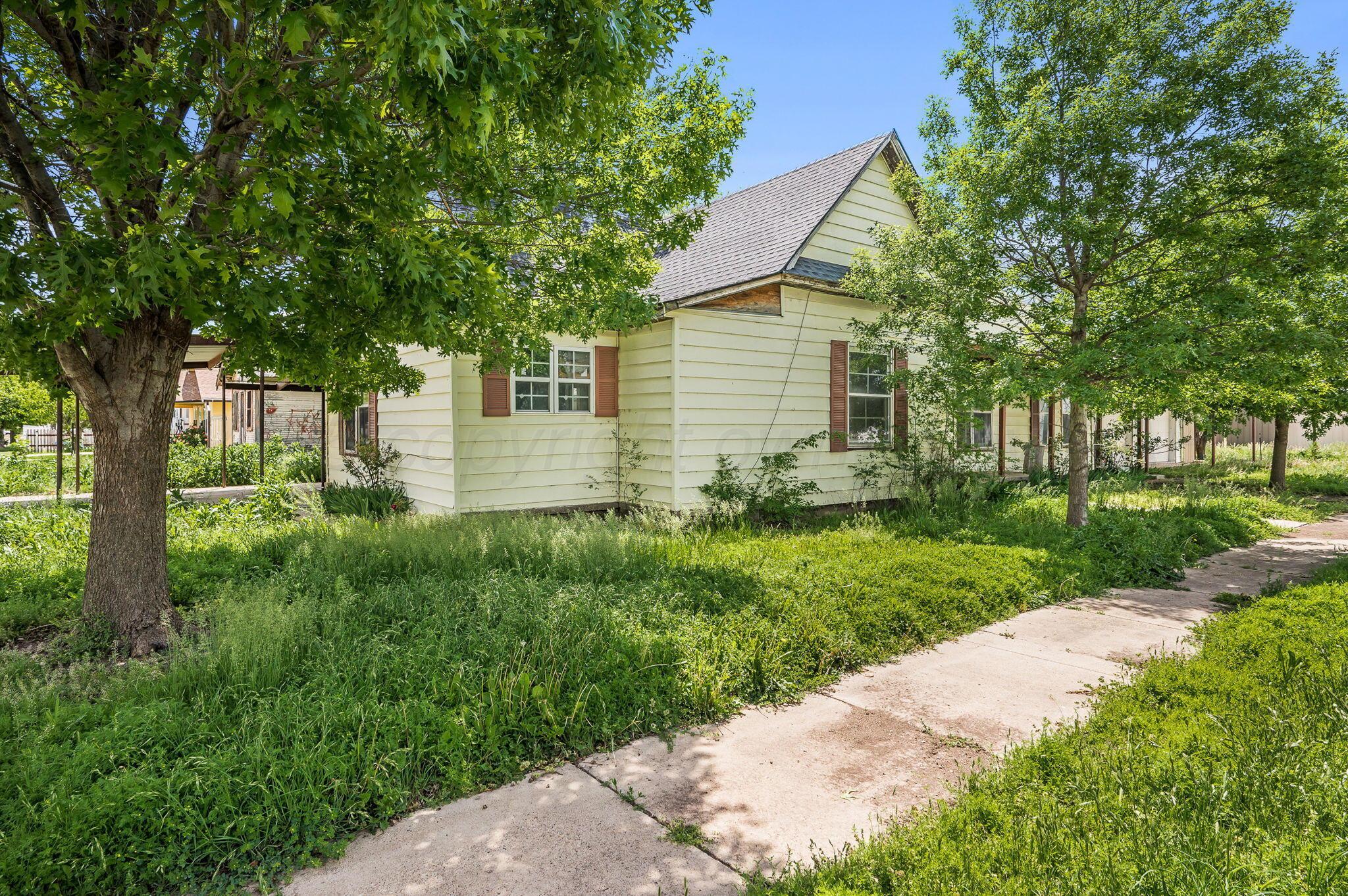 102 S Sumner Street, Pampa, Texas image 2