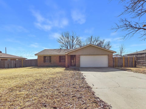 Homes For Sale - 418 Tammy Avenue<br/> Amarillo, TX 79108