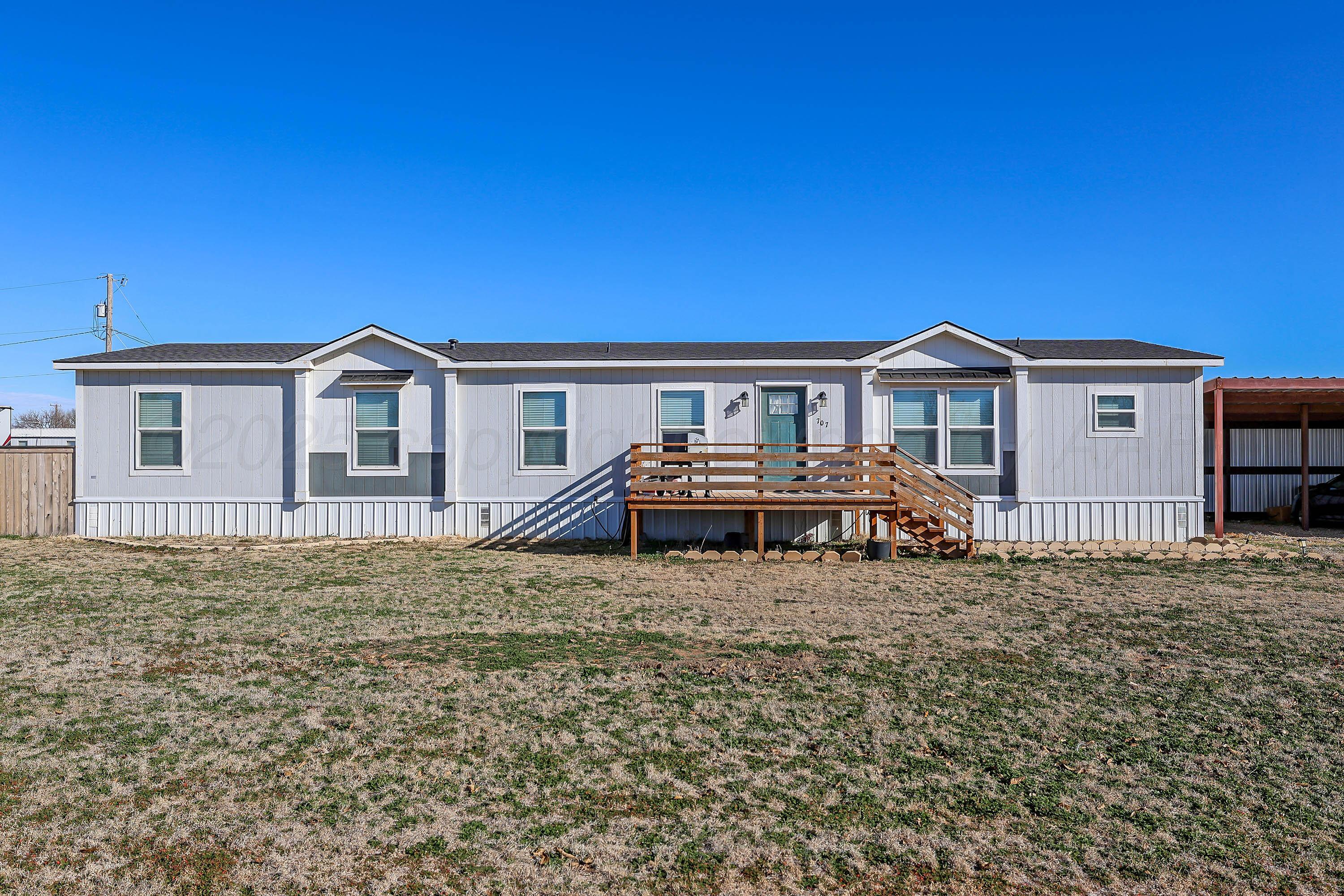 707 Trice Street, Claude, Texas image 27