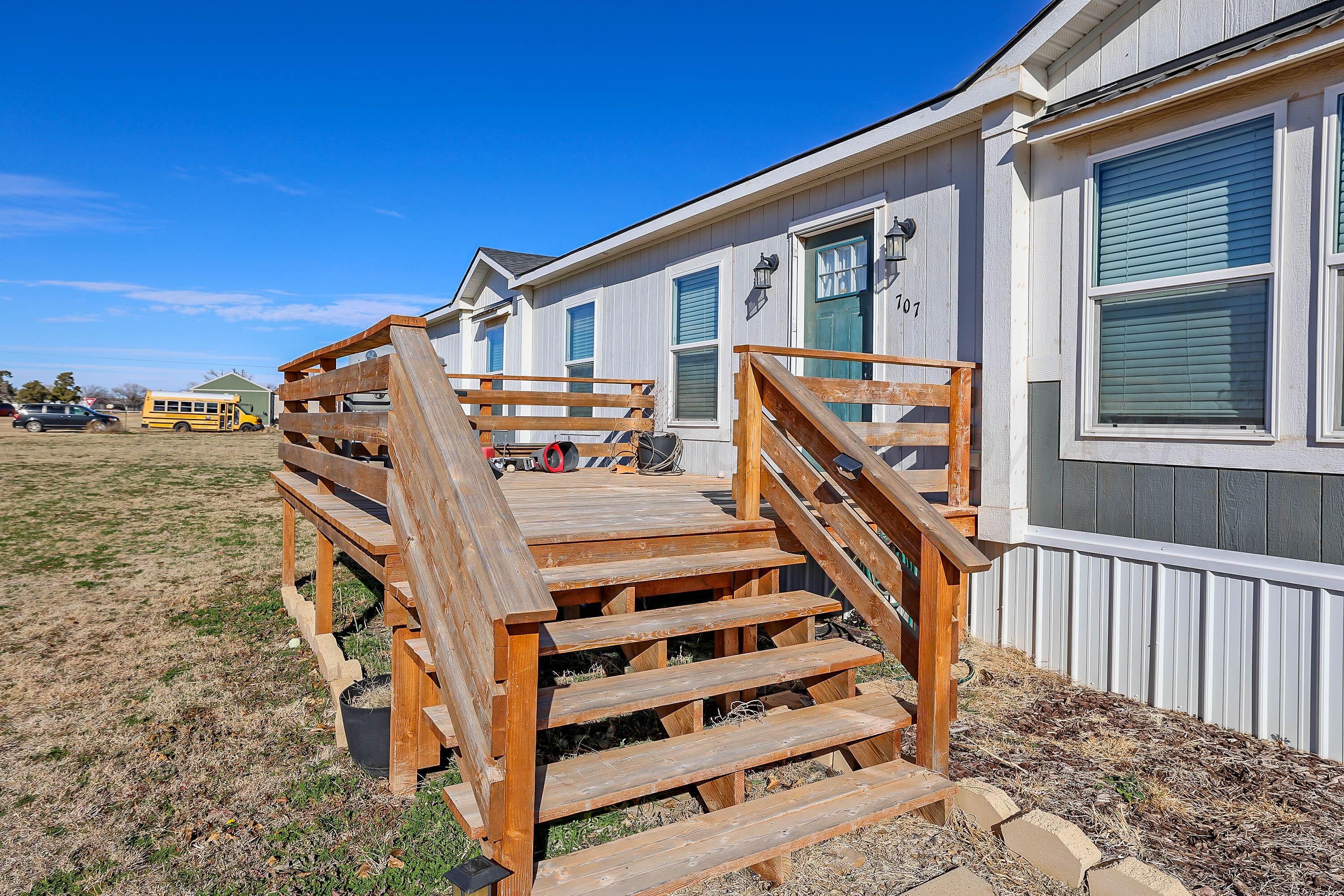 707 Trice Street, Claude, Texas image 3