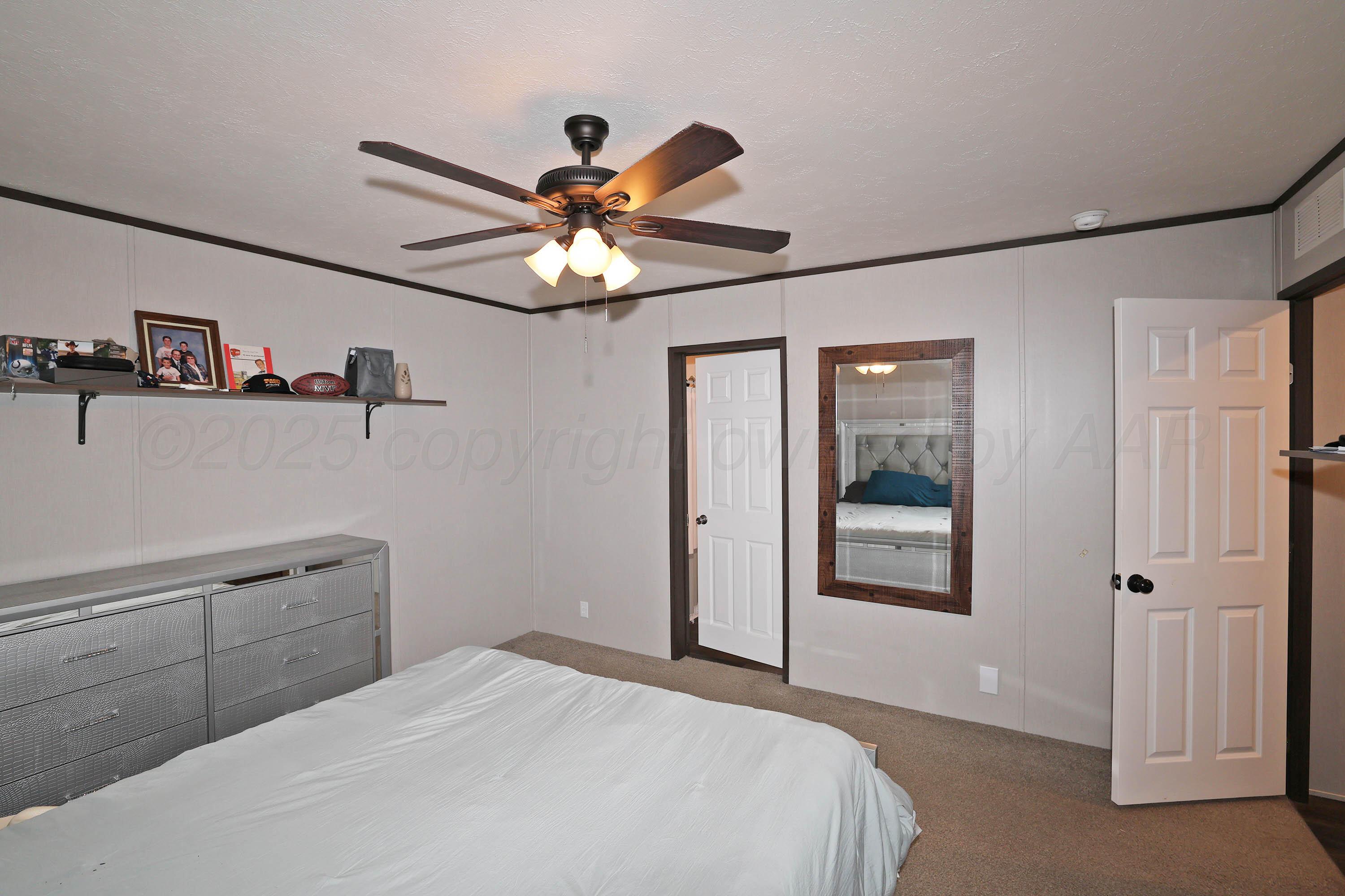 707 Trice Street, Claude, Texas image 13