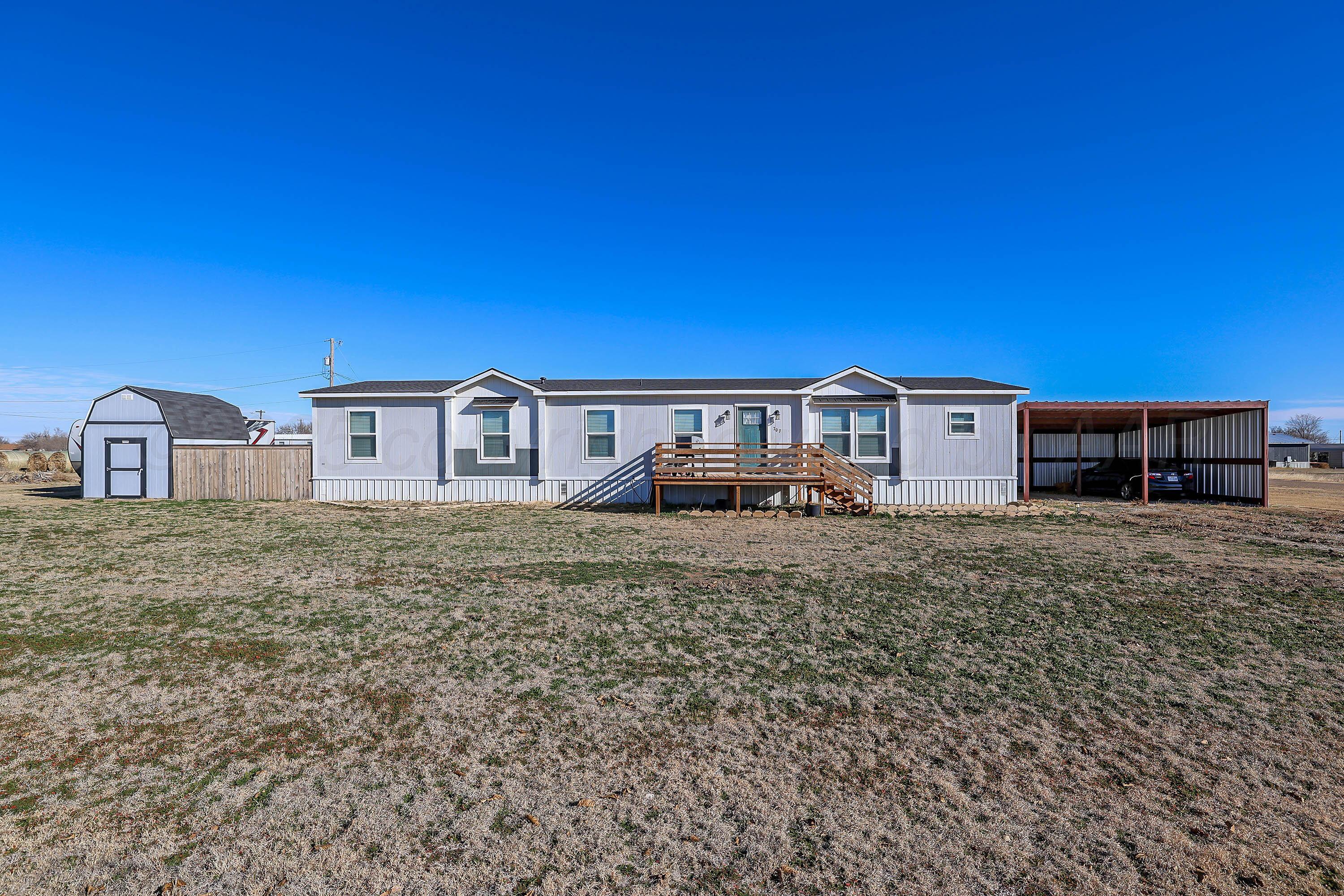 707 Trice Street, Claude, Texas image 1