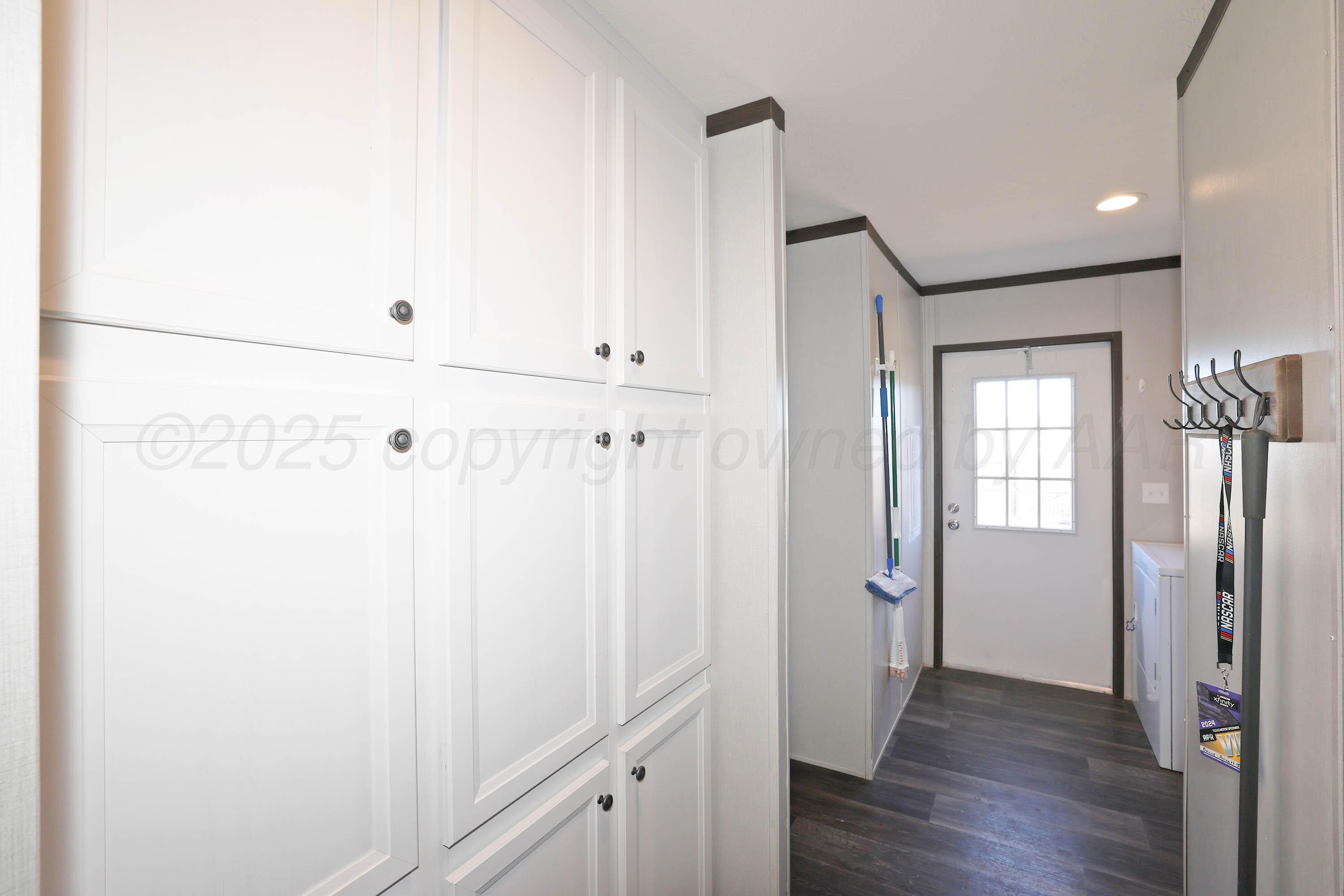 707 Trice Street, Claude, Texas image 23