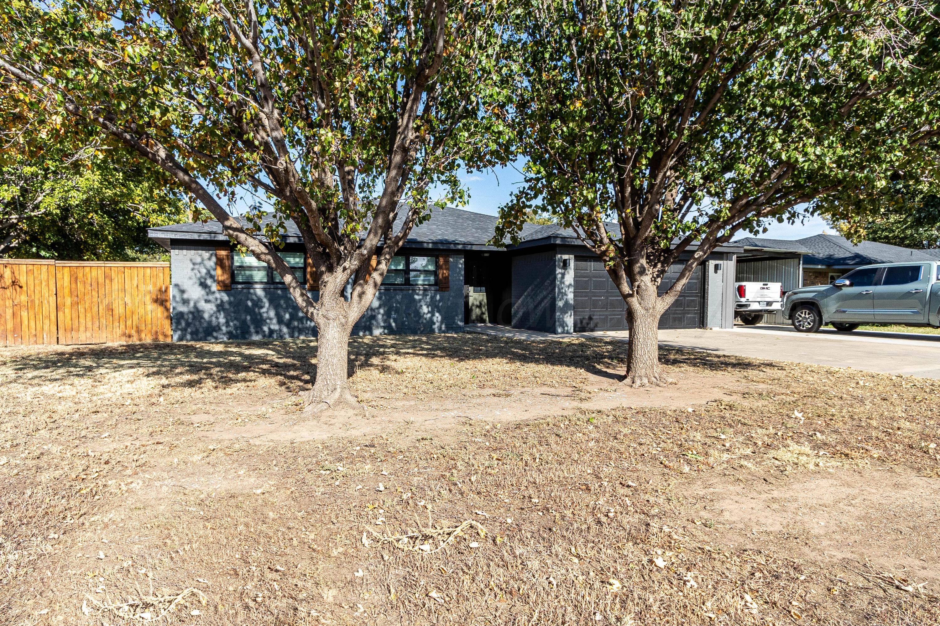 415 Mustang Street, Fritch, Texas image 1