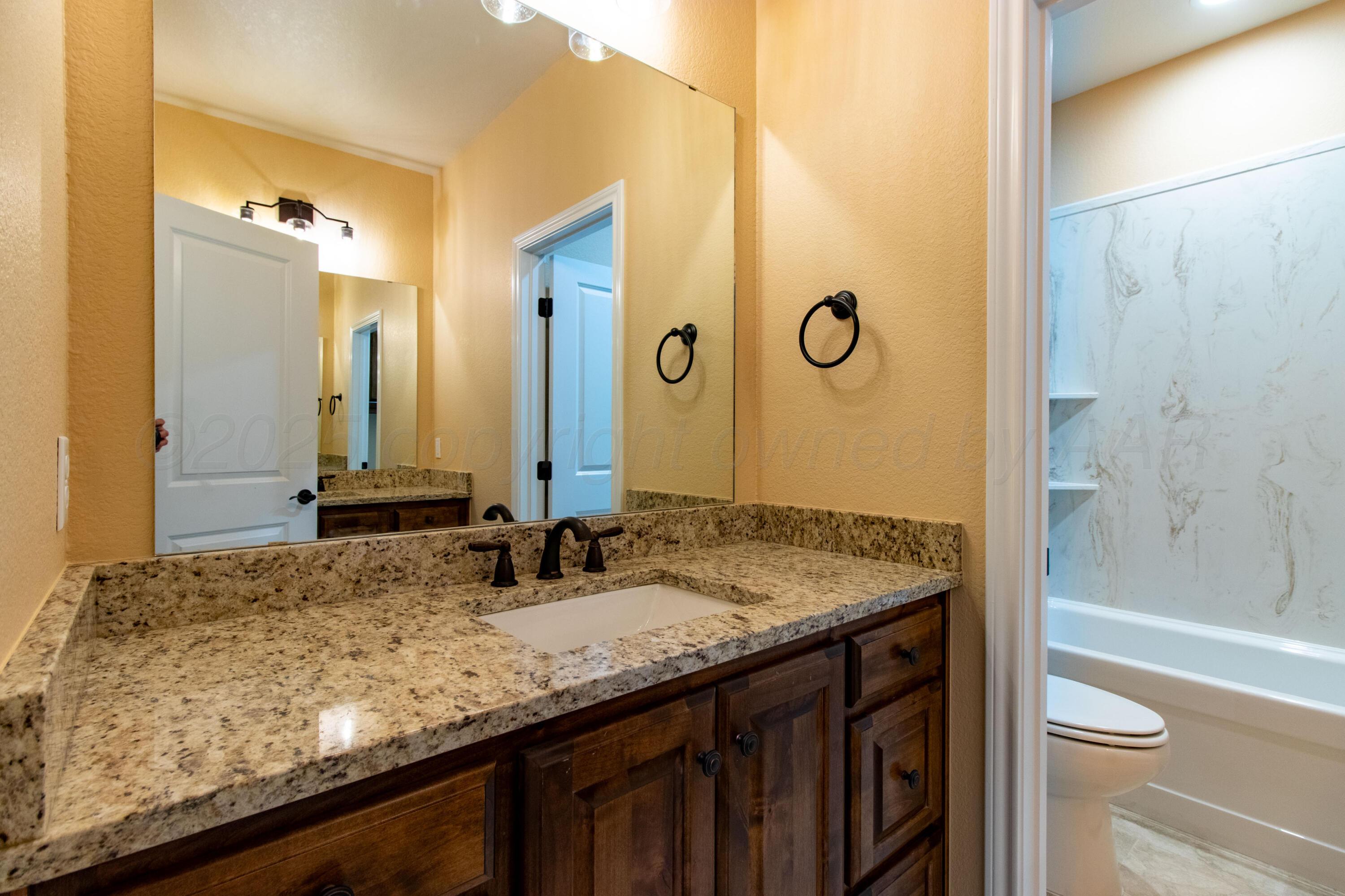11453 Twin Hills Drive, Amarillo, Texas image 34