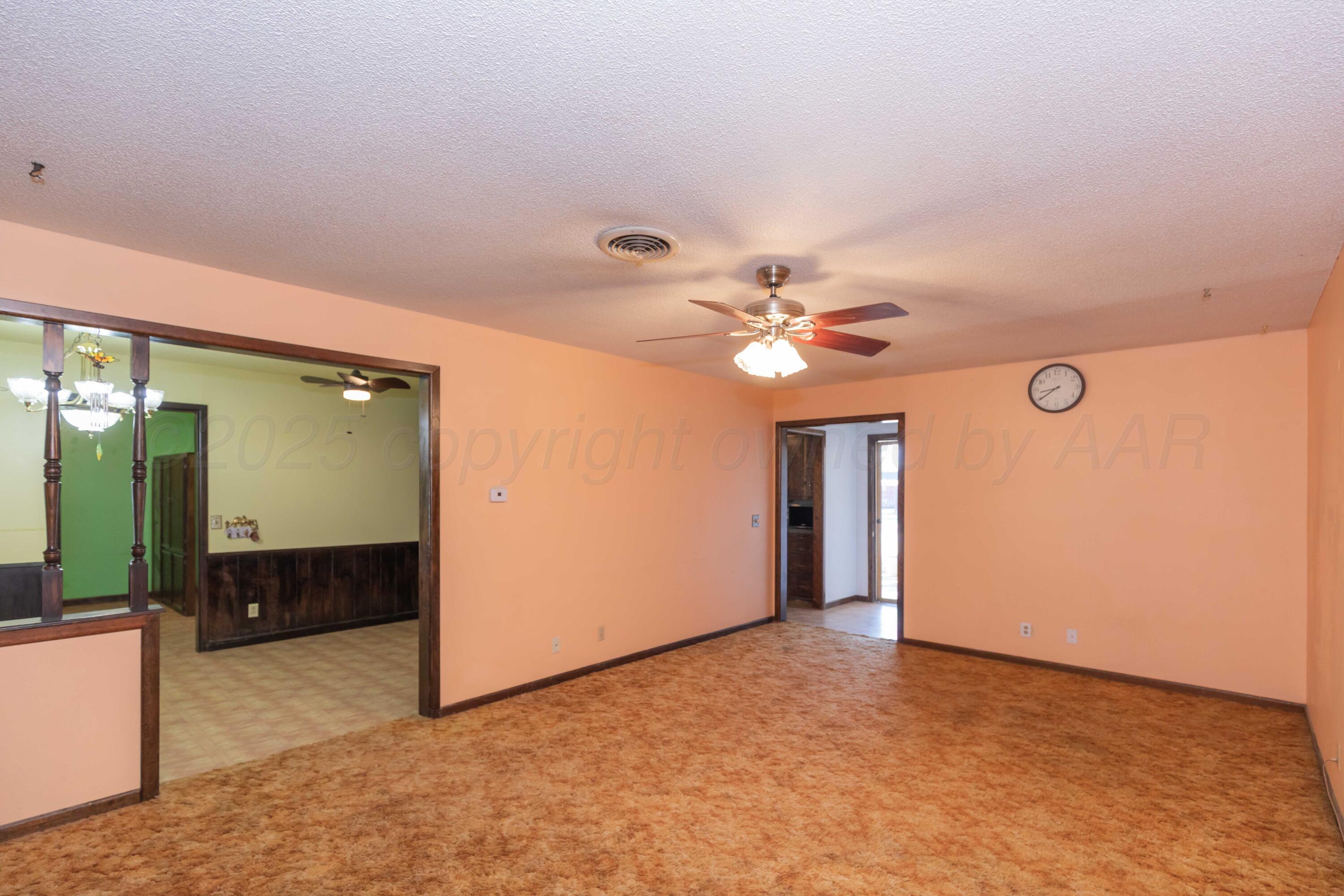 301 N Armstrong Avenue, Tulia, Texas image 7