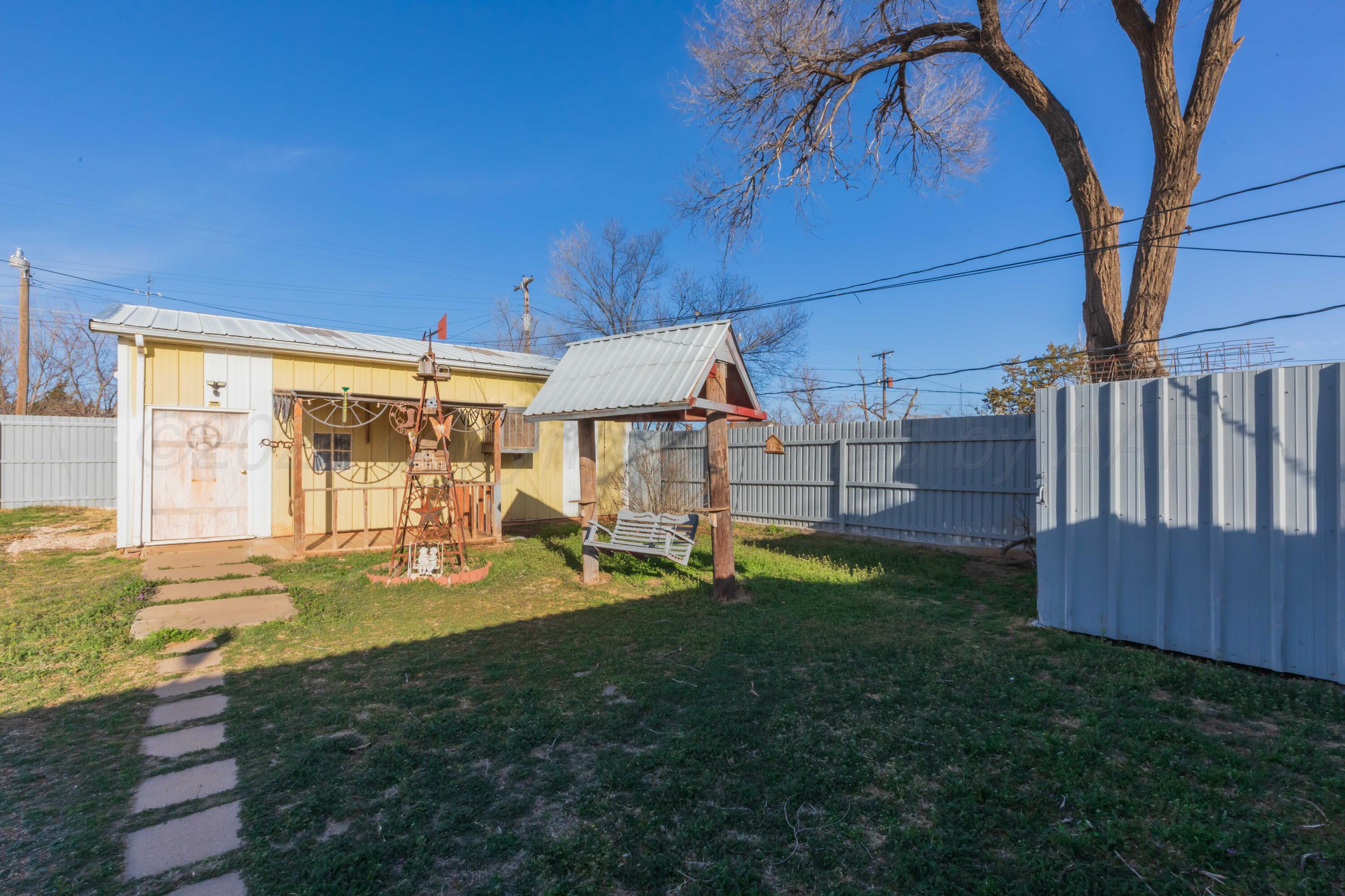 301 N Armstrong Avenue, Tulia, Texas image 36