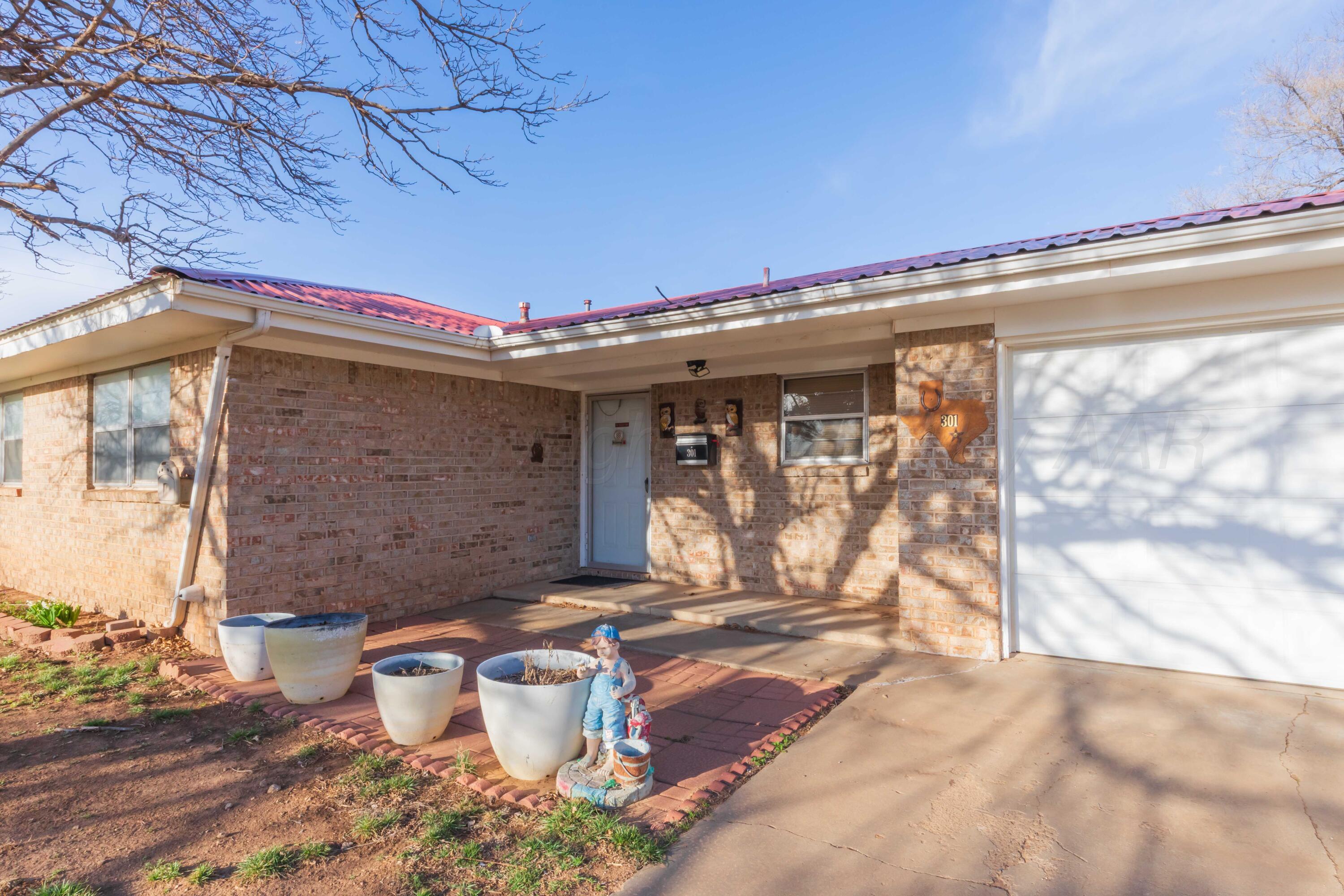 301 N Armstrong Avenue, Tulia, Texas image 3