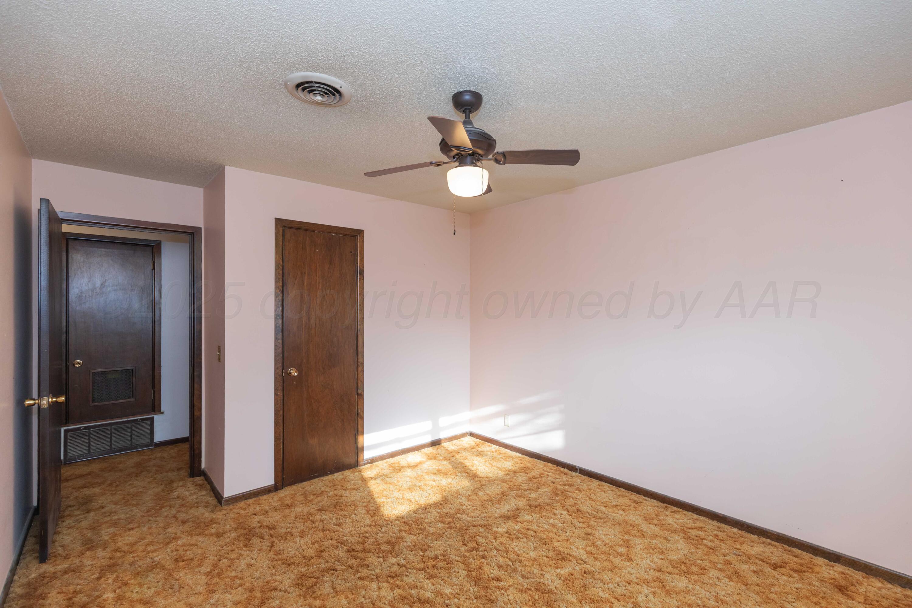 301 N Armstrong Avenue, Tulia, Texas image 27