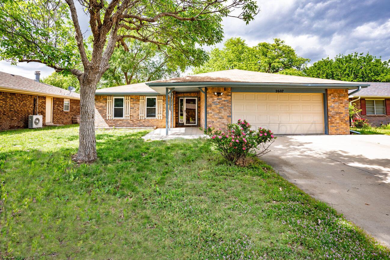 2607 W 15th Avenue, Canyon, Idaho image 1