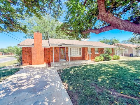Homes For Sale - 2244 N Russell Street<br/> Gray County, Pampa, TX 79065
