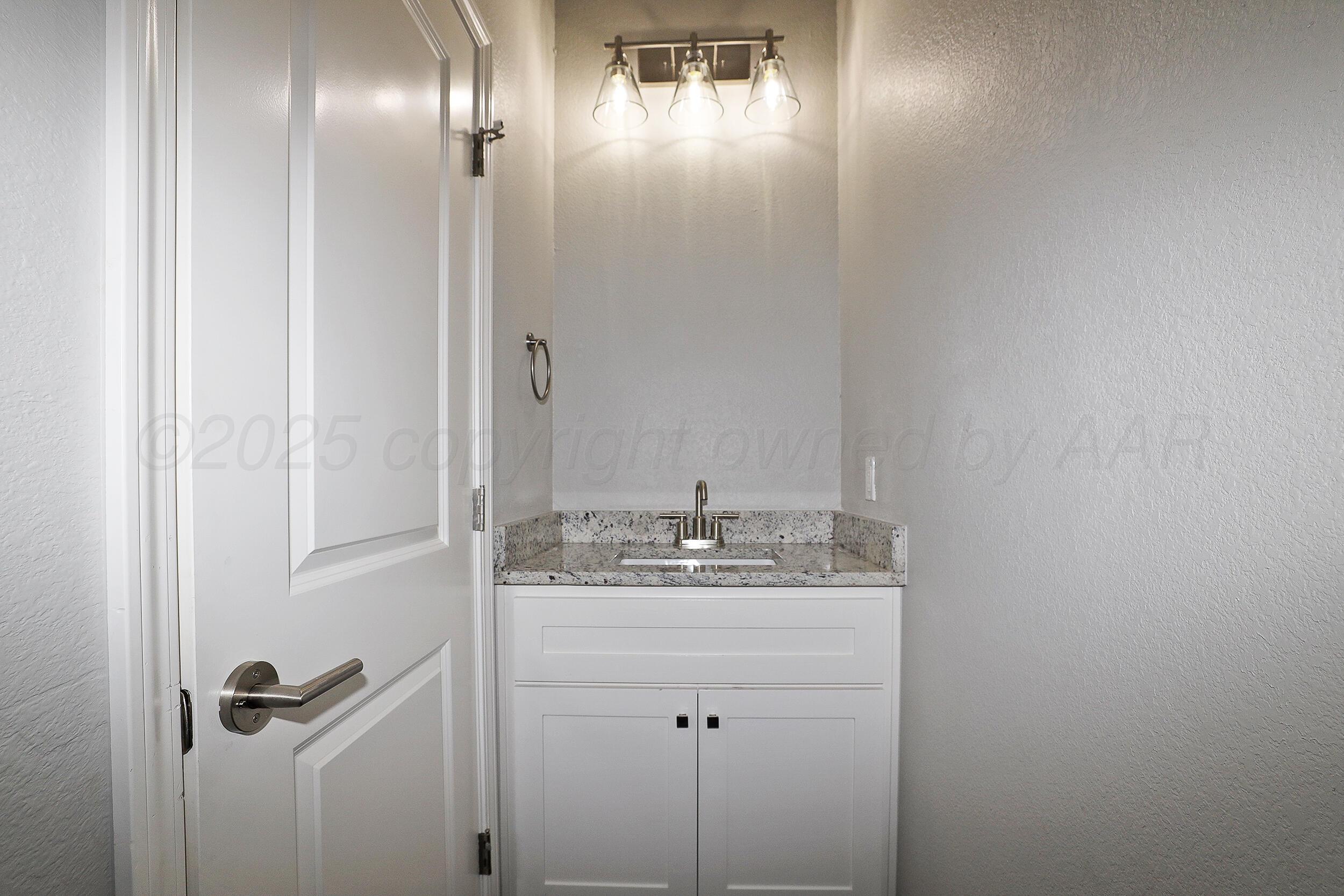 502 Country Club Drive, Canyon, Texas image 10