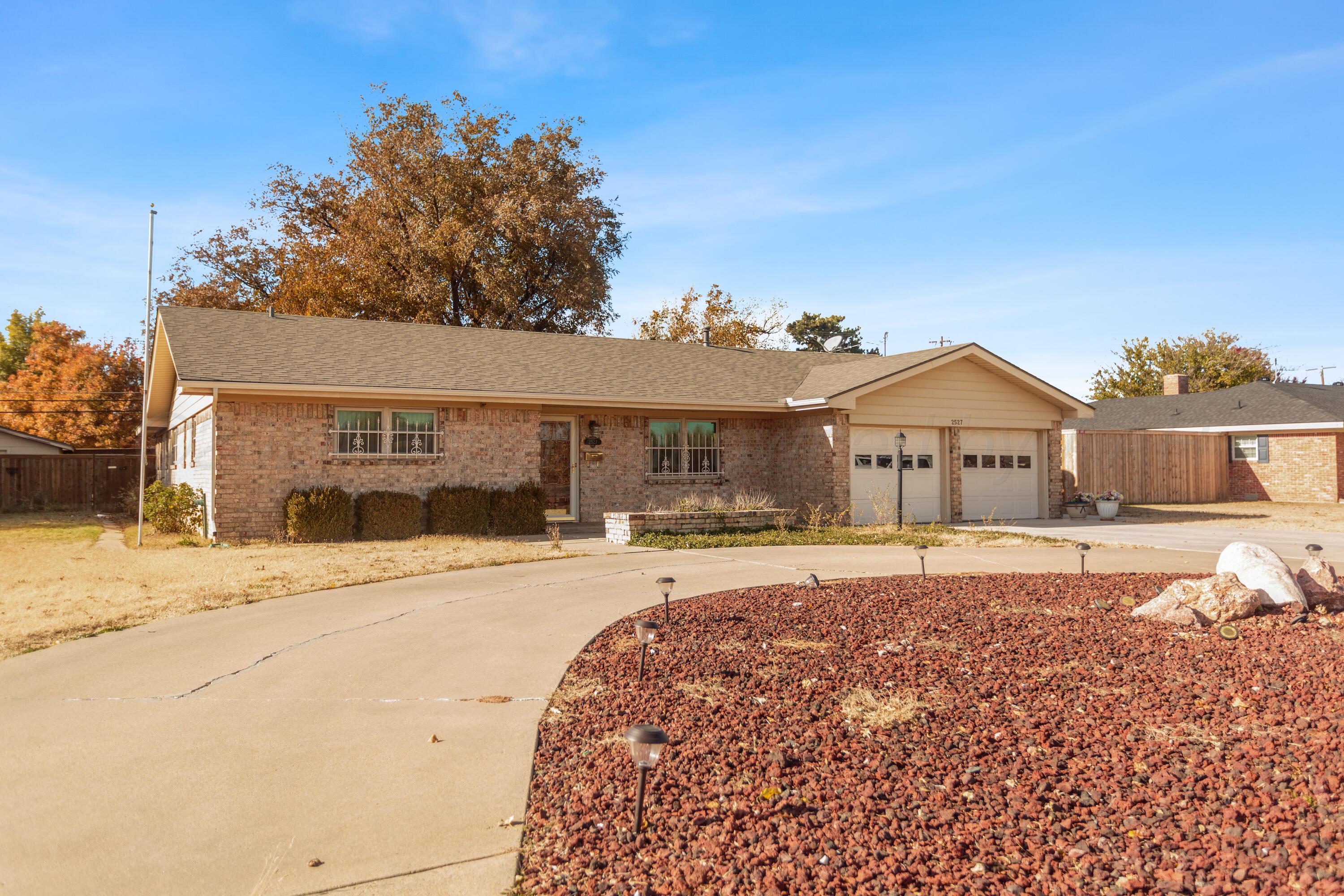 2527 N Duncan Street, Pampa, Texas image 2