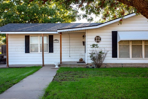 Homes For Sale - 4301 S Fannin Street<br/> Amarillo, TX 79110