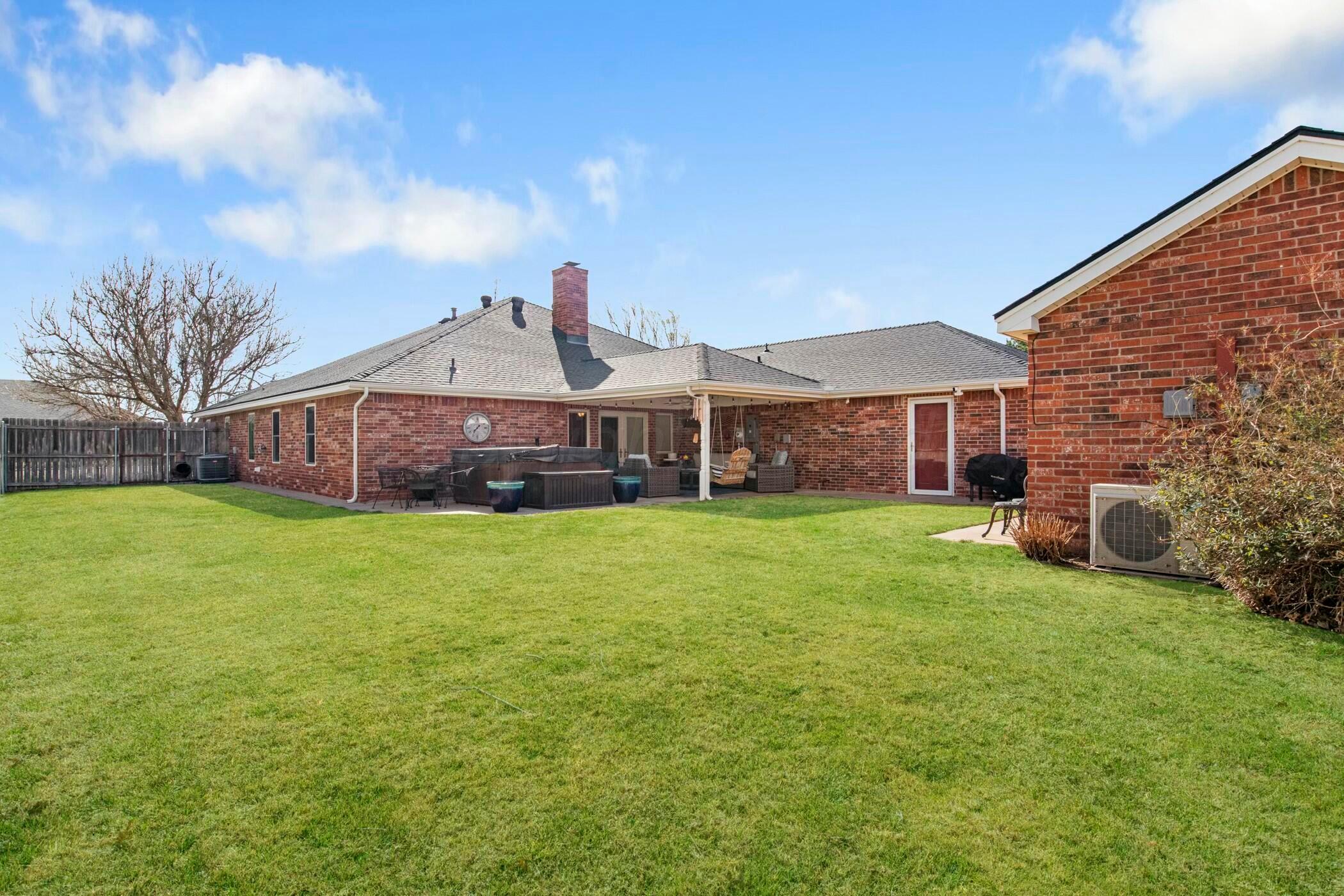 301 Floyd Avenue, Dumas, Texas image 28