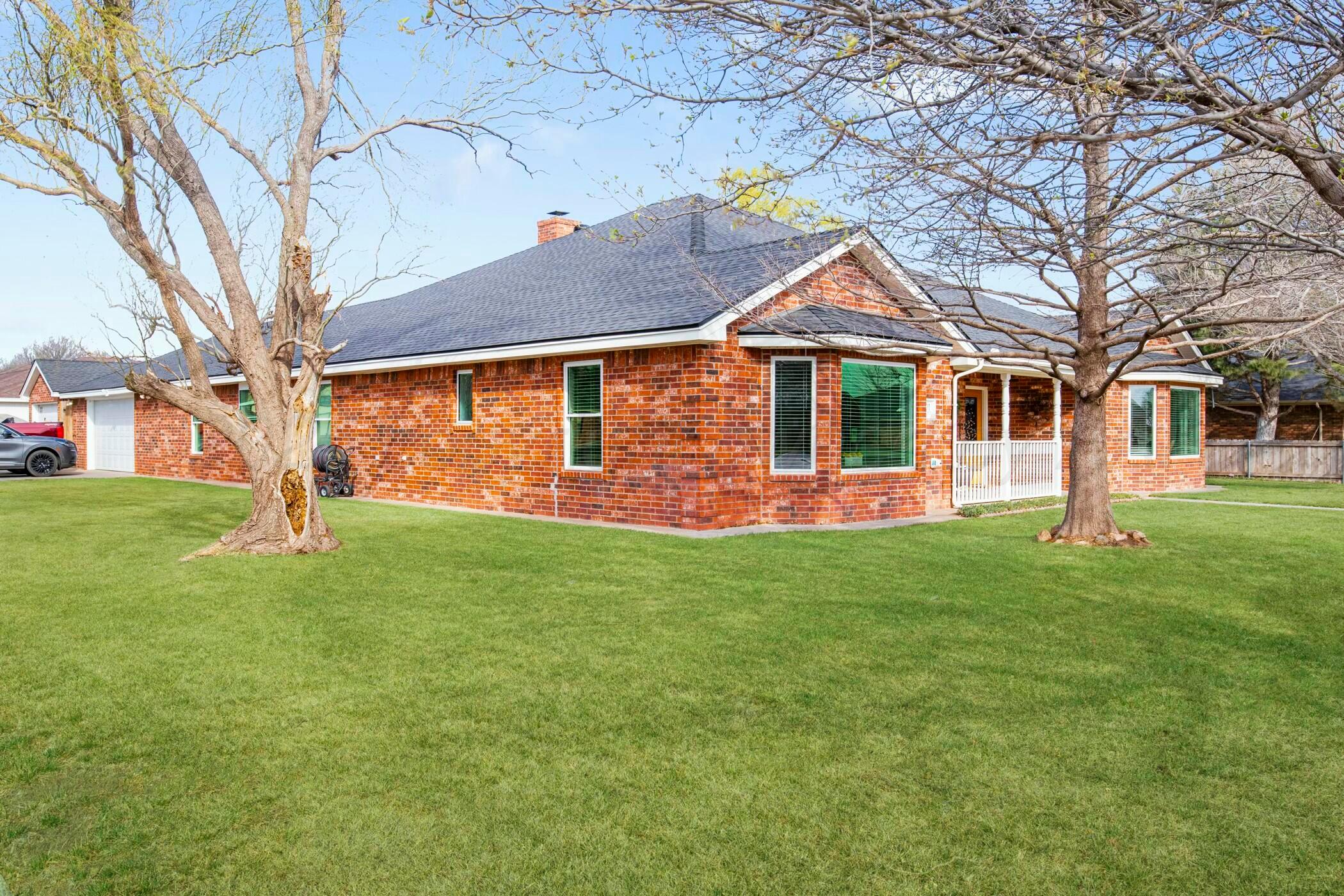 301 Floyd Avenue, Dumas, Texas image 3