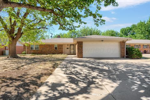 Homes For Sale - 6005 Calumet Road<br/> Amarillo, TX 79106