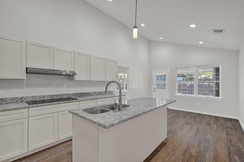 Amarillo, Texas 79109, United States, 4 Bedrooms Bedrooms, ,3 BathroomsBathrooms,Residential,Active,28701