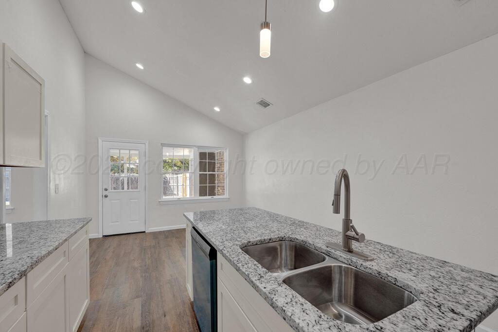 Amarillo, Texas 79109, United States, 4 Bedrooms Bedrooms, ,3 BathroomsBathrooms,Residential,Active,28701