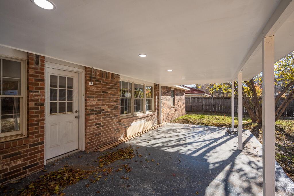 Amarillo, Texas 79109, United States, 4 Bedrooms Bedrooms, ,3 BathroomsBathrooms,Residential,Active,28701